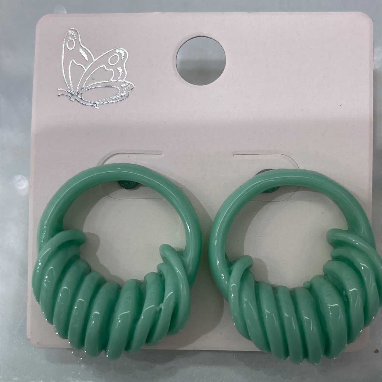 时尚潮流、欧美新款、简约大气饰品、耳饰