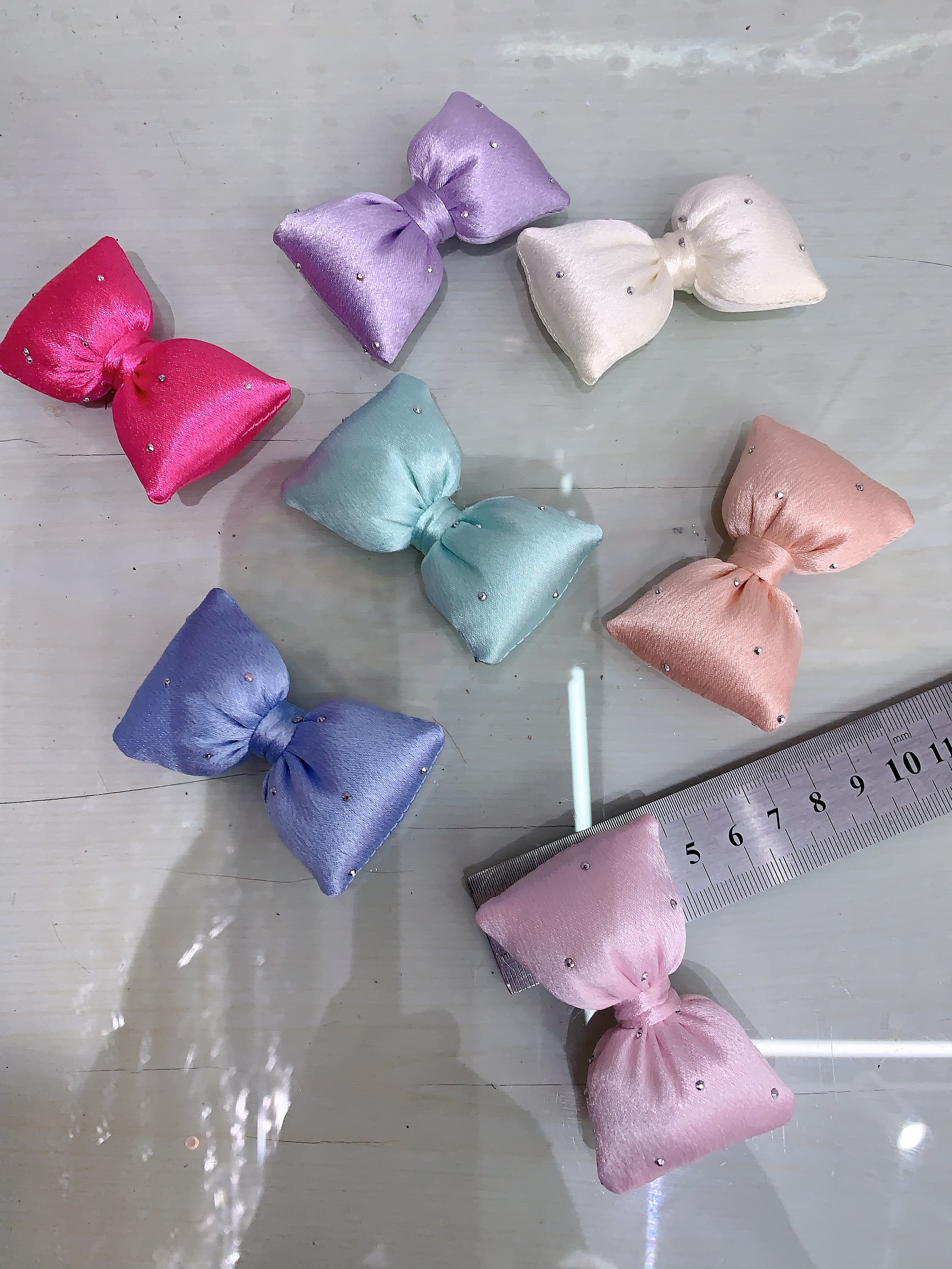 手编山羊绒线蝴蝶结珠链布帖商标辅料 精致装饰手工DIY材料蝴蝶结