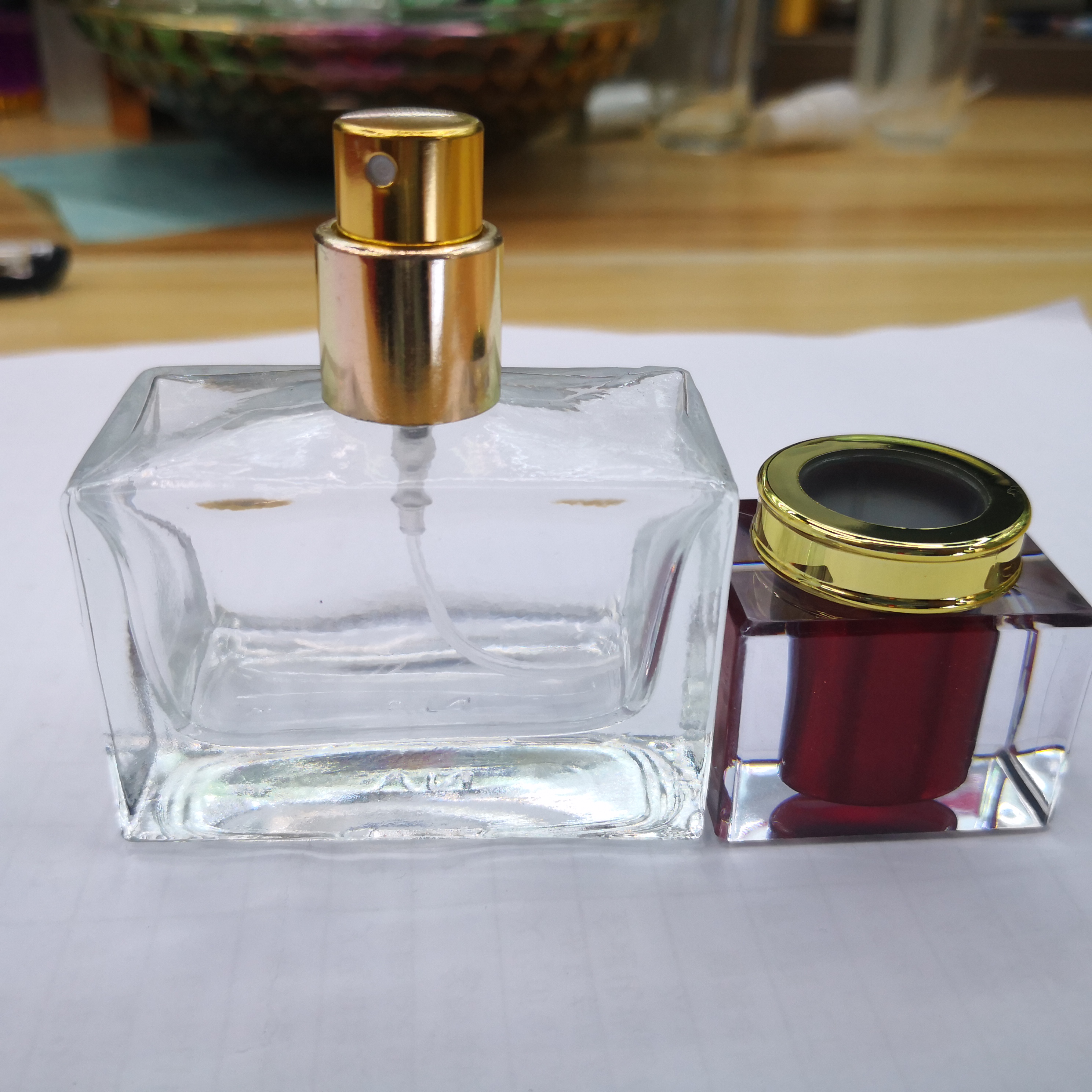方形透明加厚玻璃香水瓶喷雾瓶