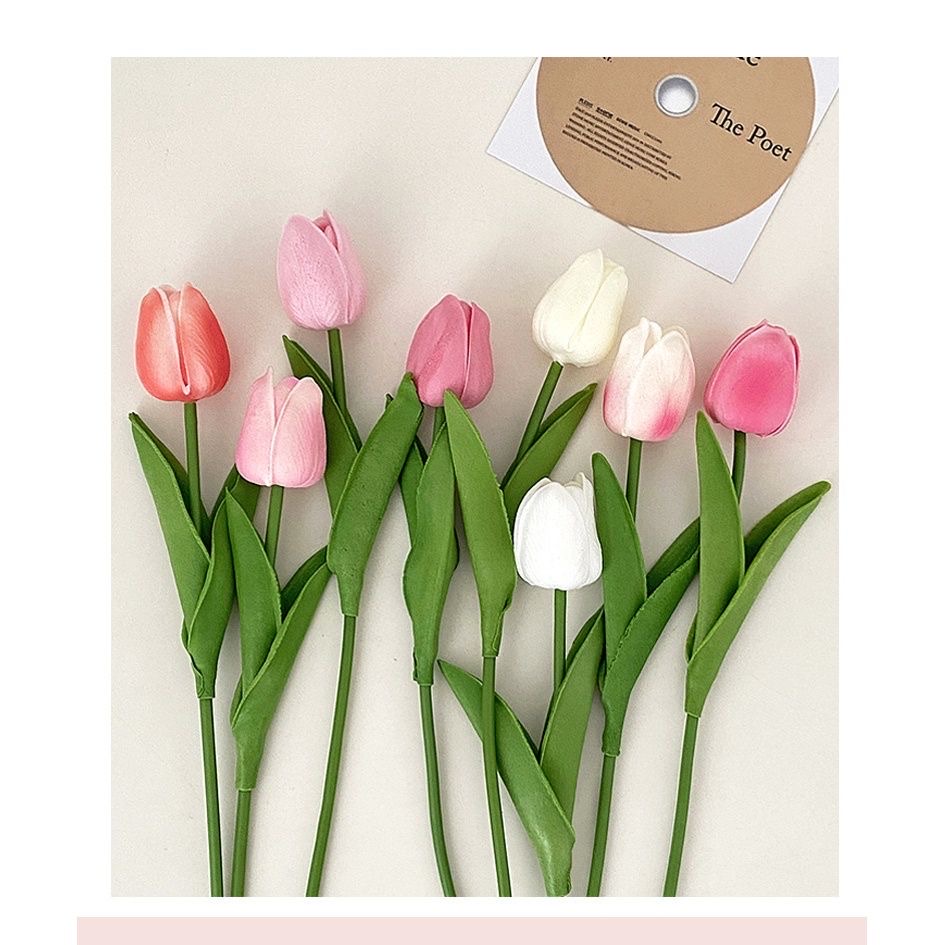 Simulated tulip detail image 2