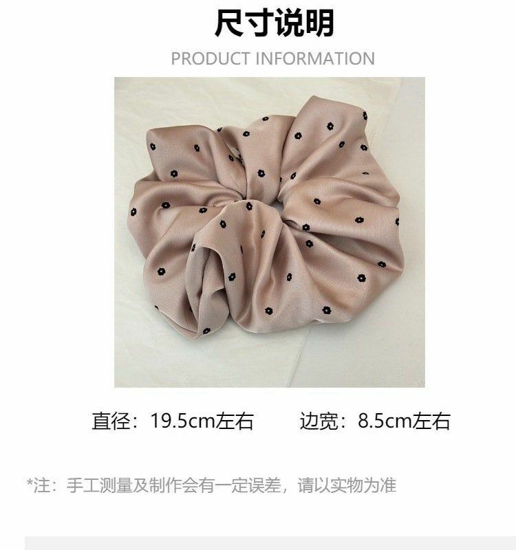 Korean-style simple large intestine hair band headband accessory, fashionable and versatile. Large intestine hair band accessory, ladies' head accessory, hair band accessory detail image 3