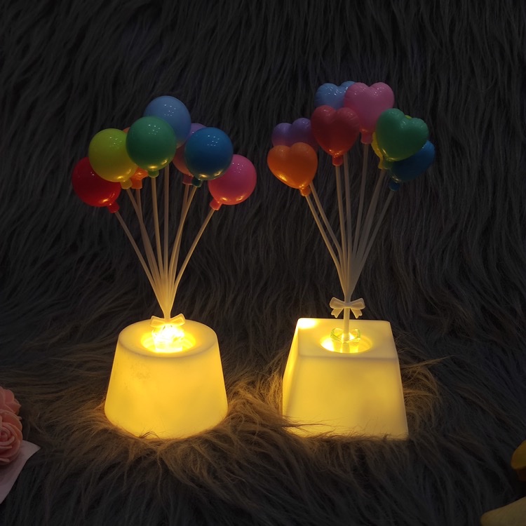 情景创意生日蛋糕装饰小气球束塑料发光烘焙翻糖甜品装扮桌面摆件拍拍灯