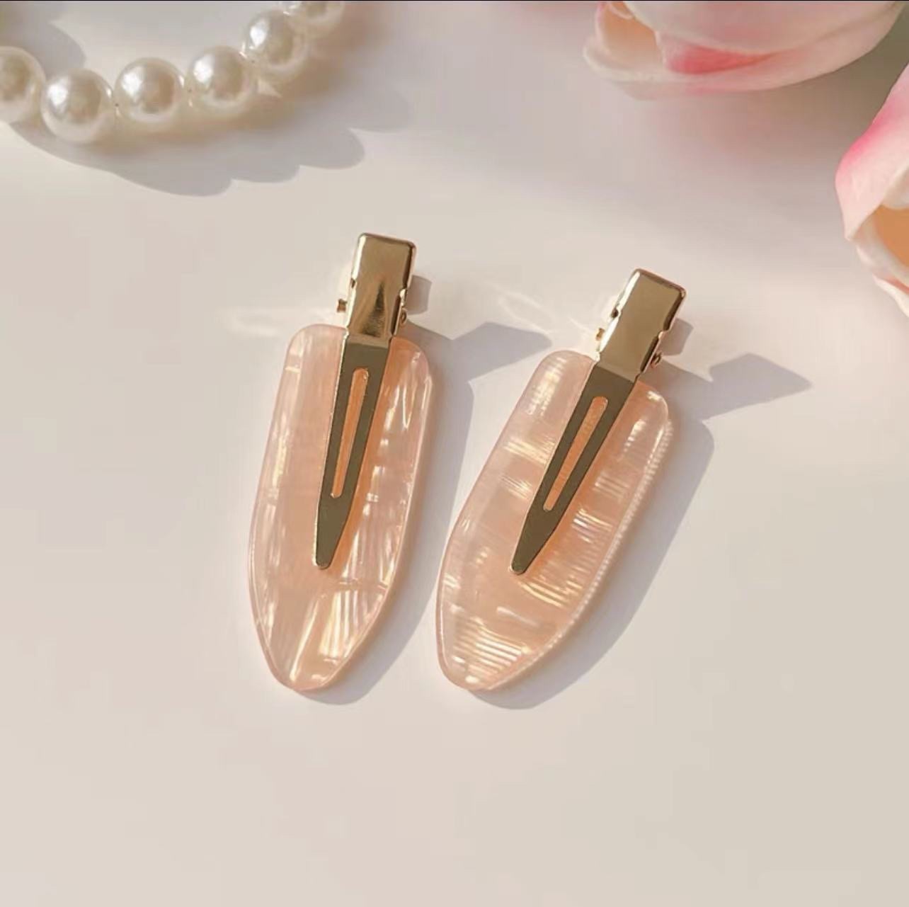 Acrylic bridal headwear, rubber band hair accessory, fashionable, simple and elegant headband, wedding styling accessory, headwear, hair accessory, acrylic accessory detail image 8