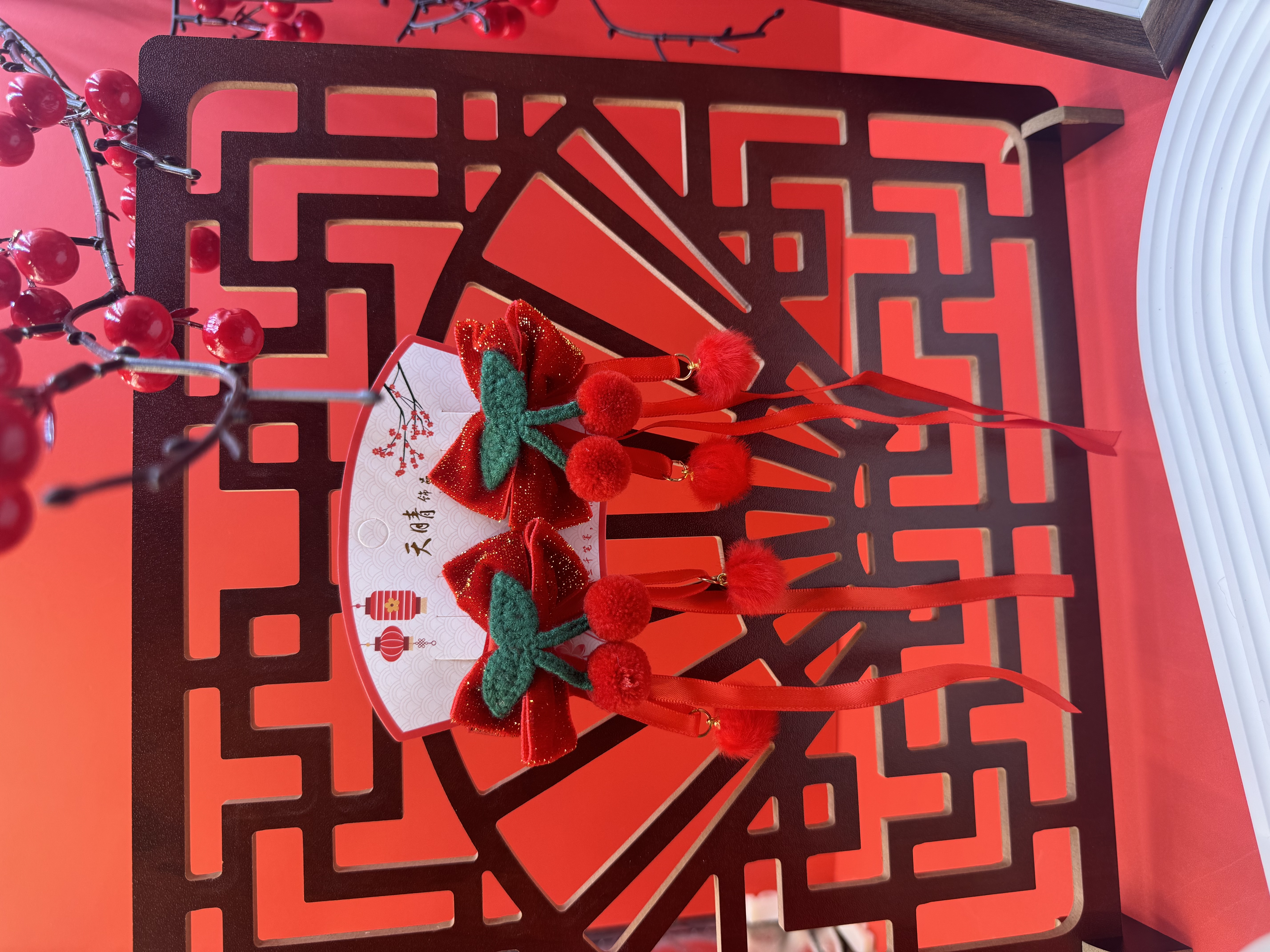 中国风新年毛球女孩对夹儿童古风汉服旗袍发夹发卡头饰发饰流苏细节图