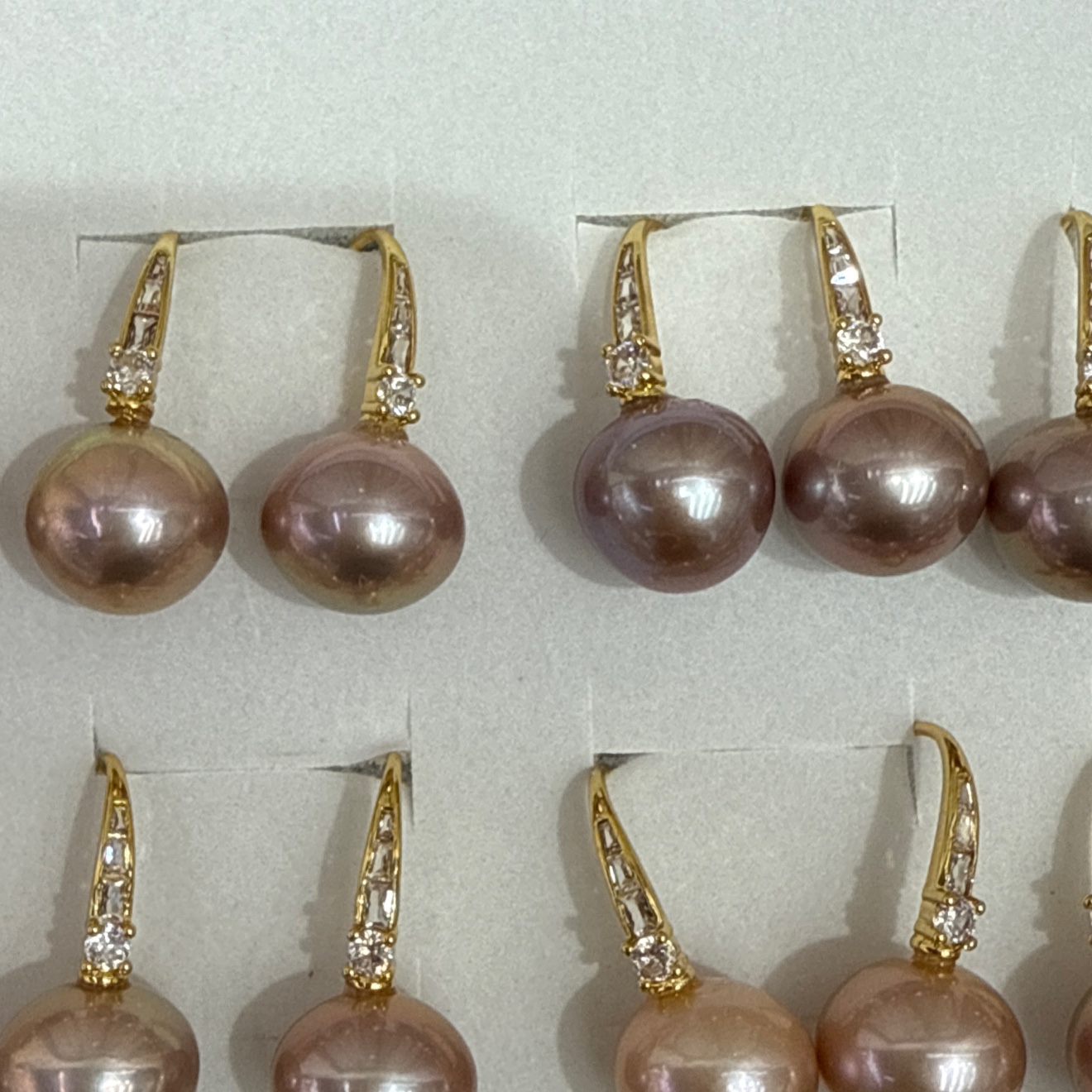 锆石饰品耳钉个性耳饰 穿刺风格时尚百搭轻便舒适潮流设计耳饰