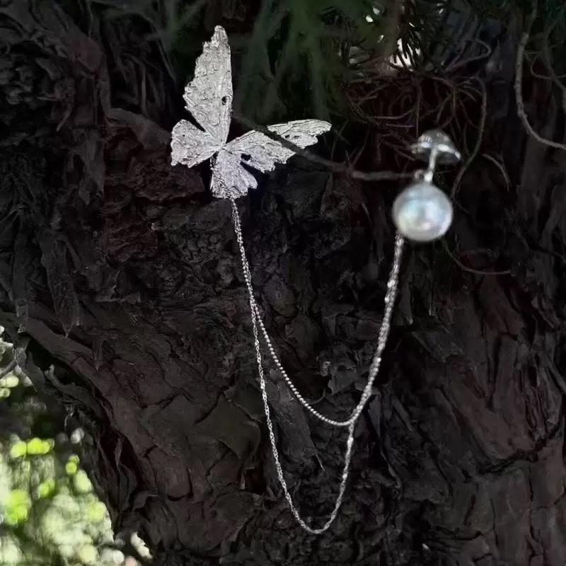 【枯木载秋】高级感蝴蝶珍珠胸针送礼物小众设计甜酷轻奢西服胸花