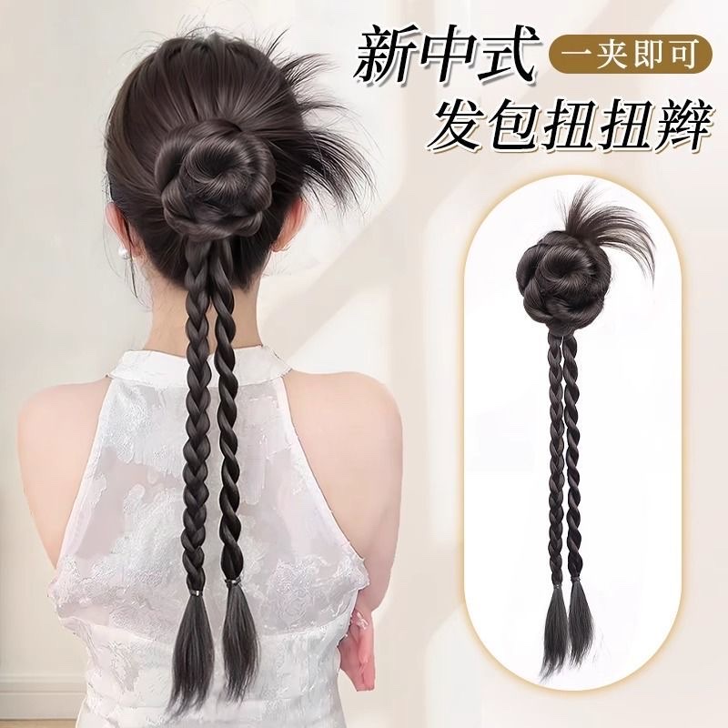 A girl with a false braid and ponytail, looking refreshing and laid-back in summer on Instagram. A chicken feather, flower bud, grab and twist braid, a realistic wig braid details Picture