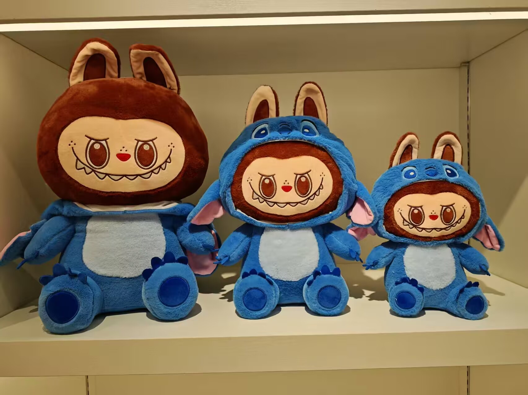 毛绒公仔、玩偶、娃娃实物图