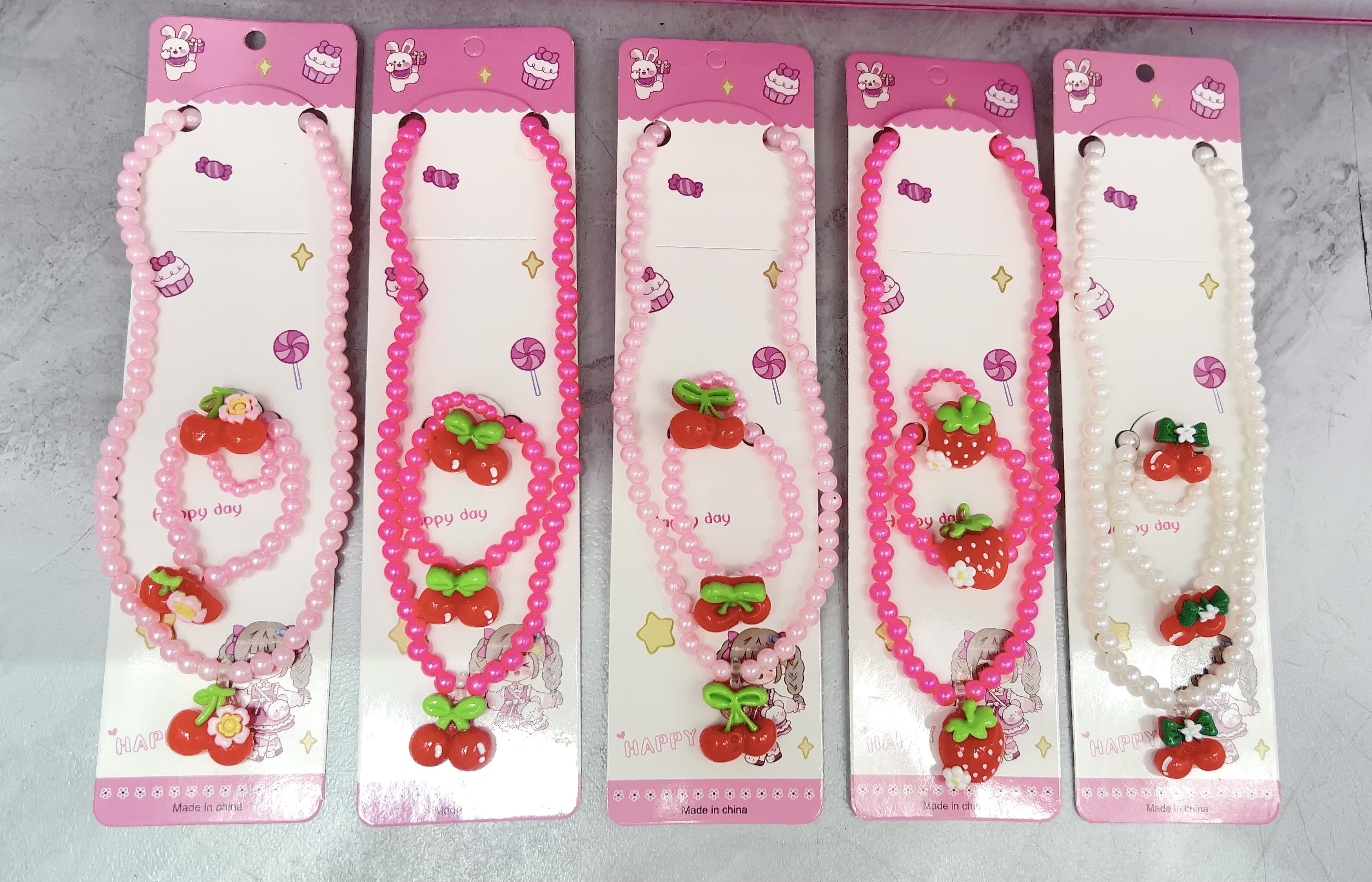 Children's necklace three-piece set, cute headwear, versatile style, children's hairpin, children's hairpin Specification image