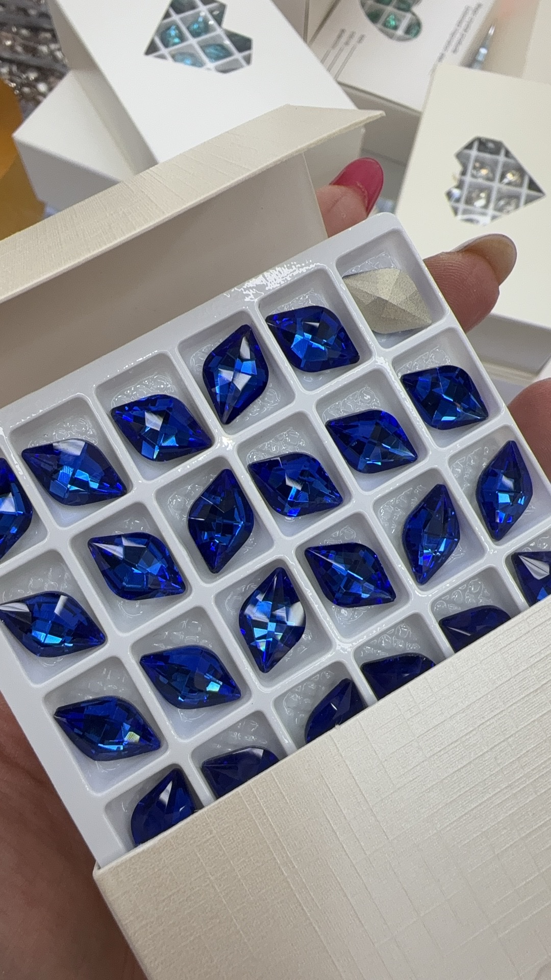 初夏爆款～异形尖底橄榄系列～服装辅料，头饰鞋帽配件，美甲，手机壳等DIY产品