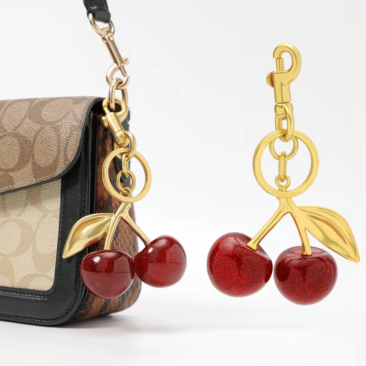 Cherry fruit bag pendants, cherry keychains, handbag pendants, creative ladies' gifts, car decorations