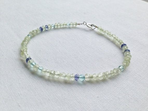 五彩绳石头 手链时尚 手串精美首饰潮流饰品简约设计