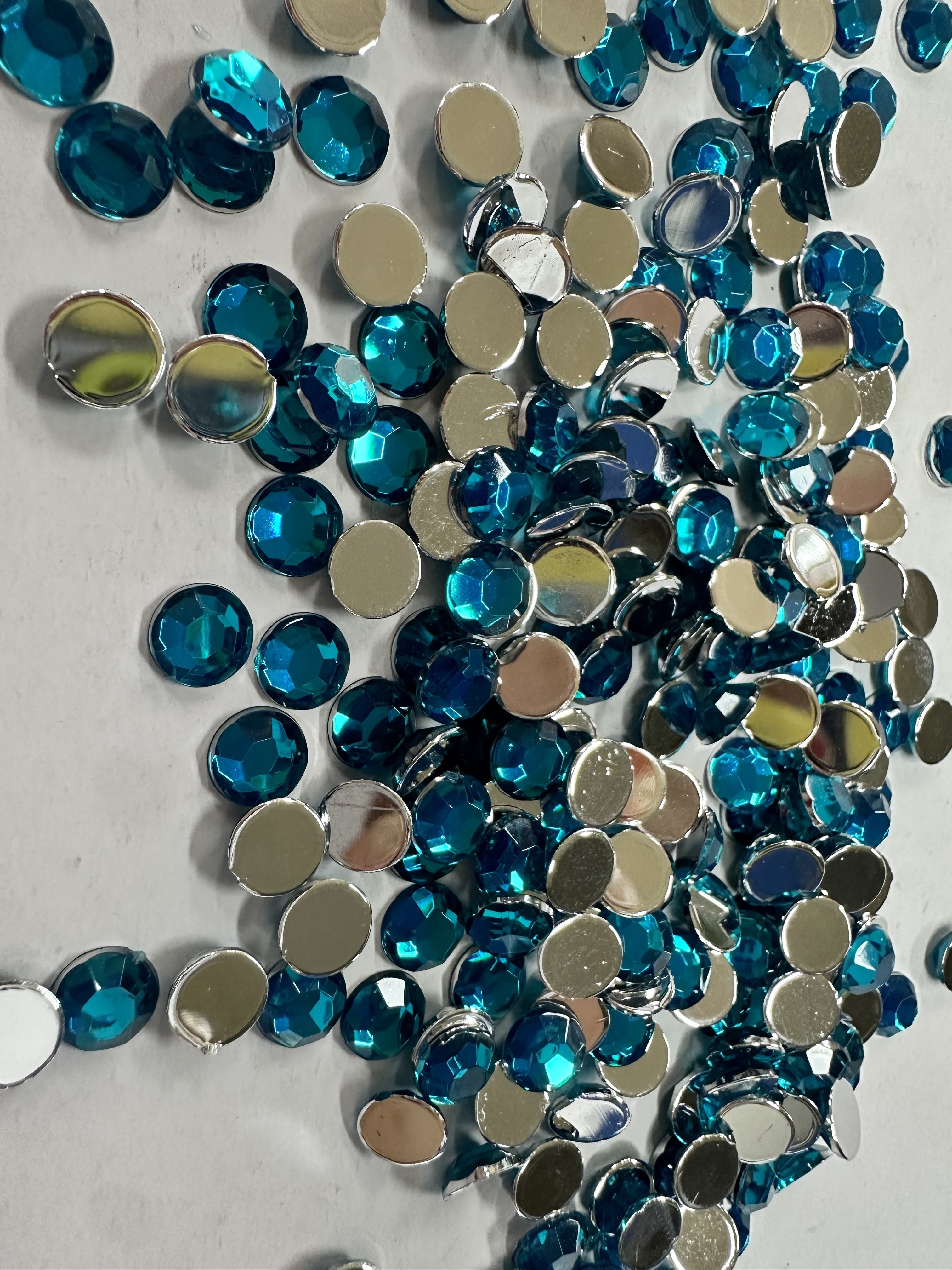 Factory direct sales of imitation Taiwanese acrylic drill flat drill 1.5mm ~ 4mm children's hair accessory gripper accessories, environmentally friendly flat cut surface round detail image 18