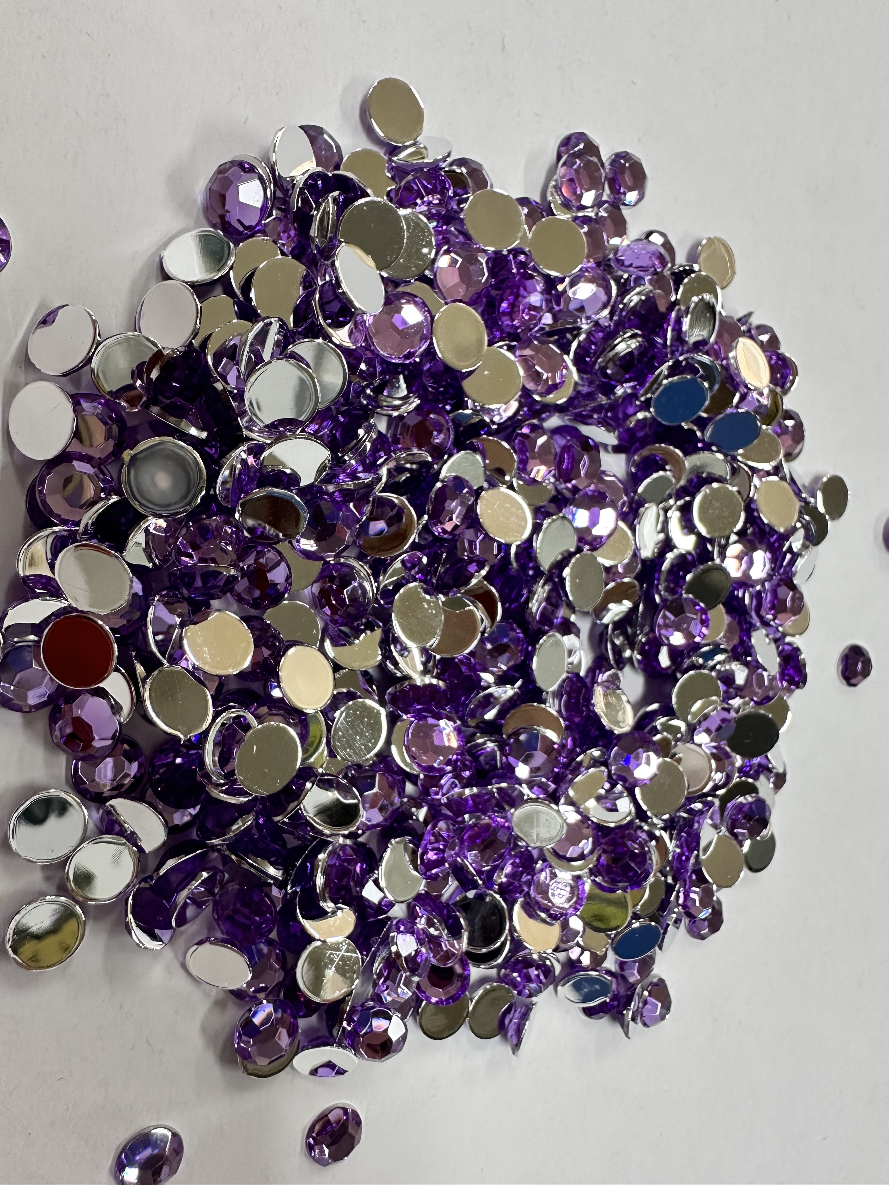 Factory direct sales of imitation Taiwanese acrylic drill flat drill 1.5mm ~ 4mm children's hair accessory gripper accessories, environmentally friendly flat cut surface round detail image 5