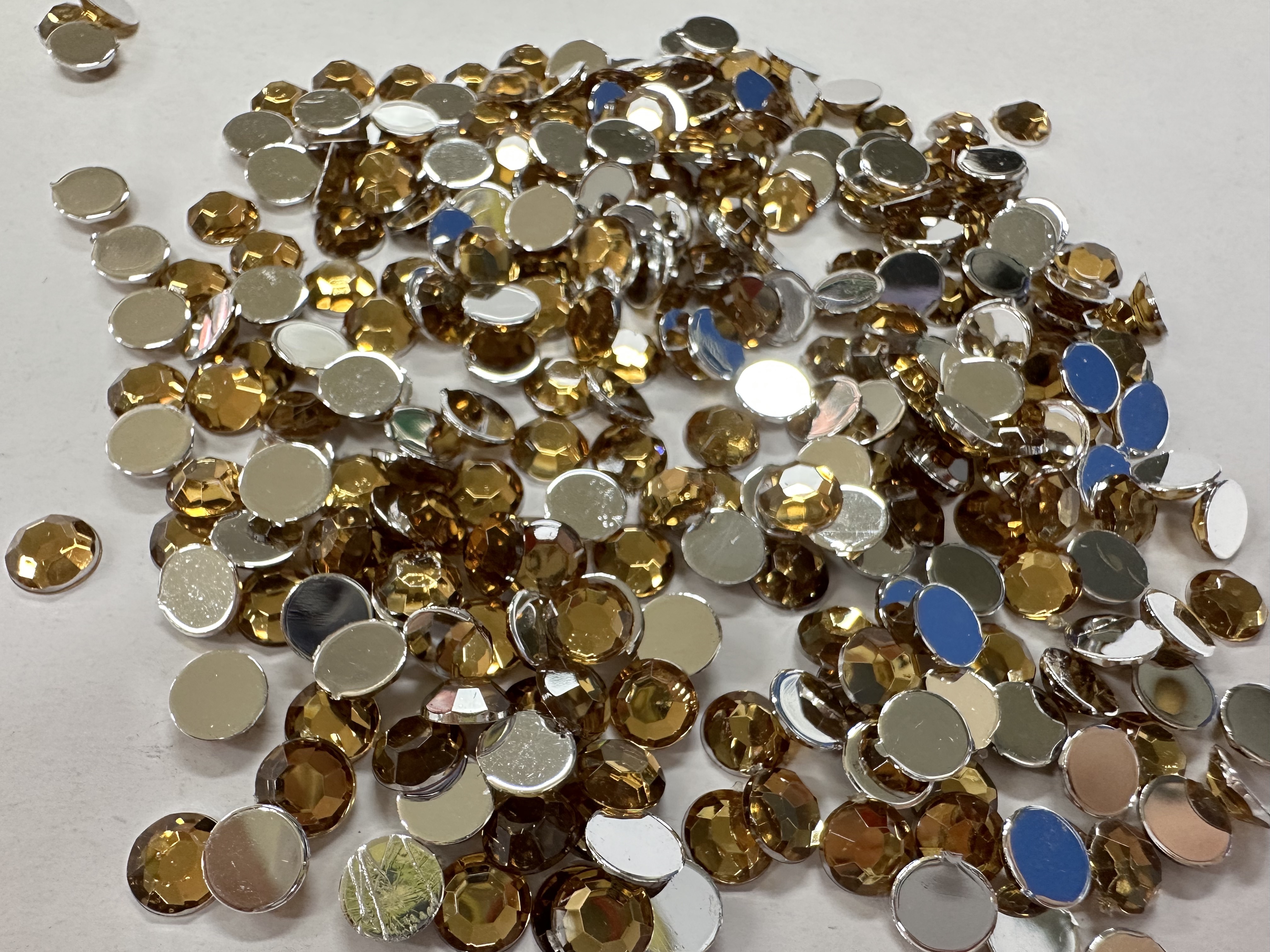 Factory direct sales of imitation Taiwanese acrylic drill flat drill 1.5mm ~ 4mm children's hair accessory gripper accessories, environmentally friendly flat cut surface round detail image 15