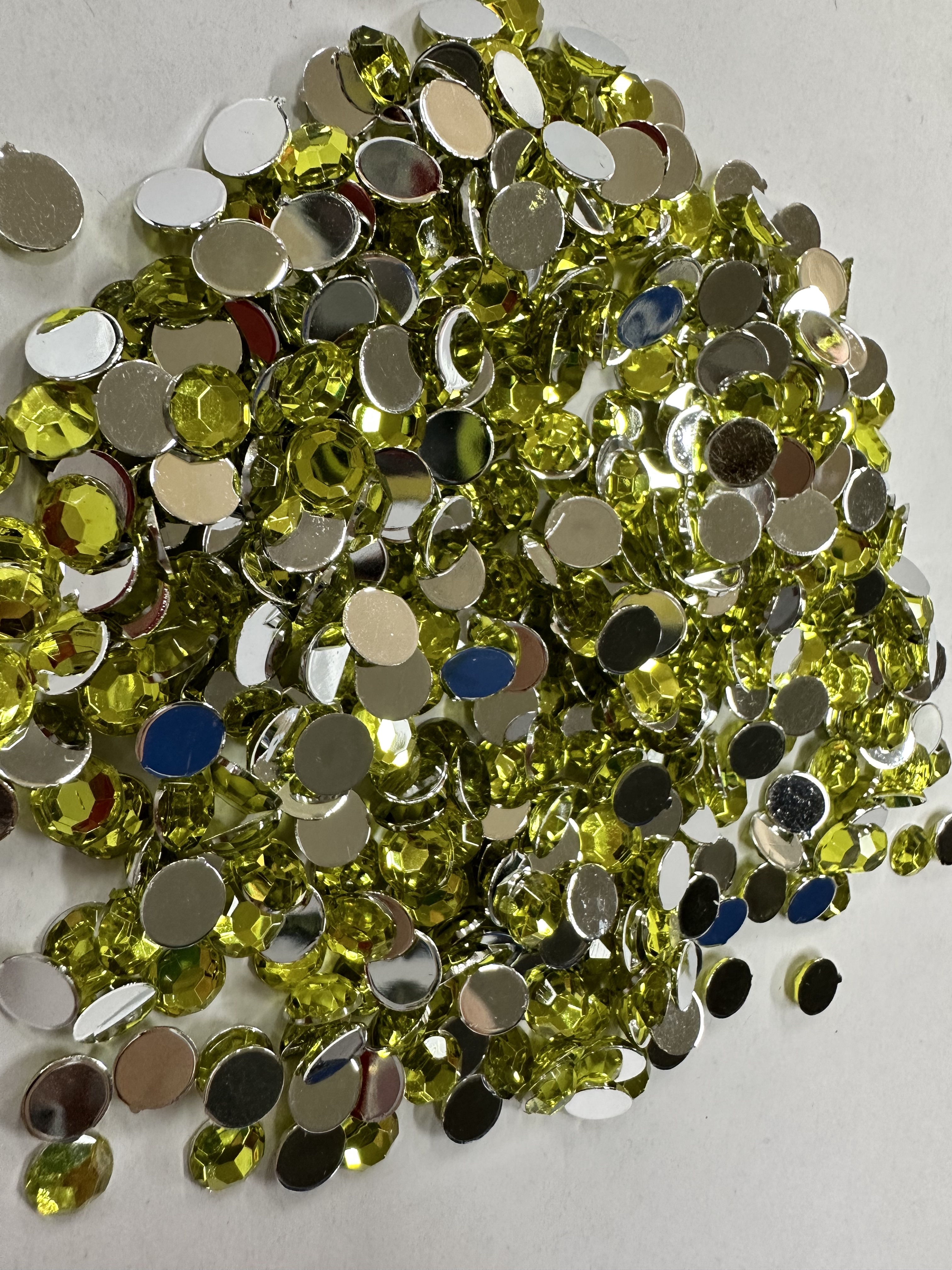 Factory direct sales of imitation Taiwanese acrylic drill flat drill 1.5mm ~ 4mm children's hair accessory gripper accessories, environmentally friendly flat cut surface round detail image 10