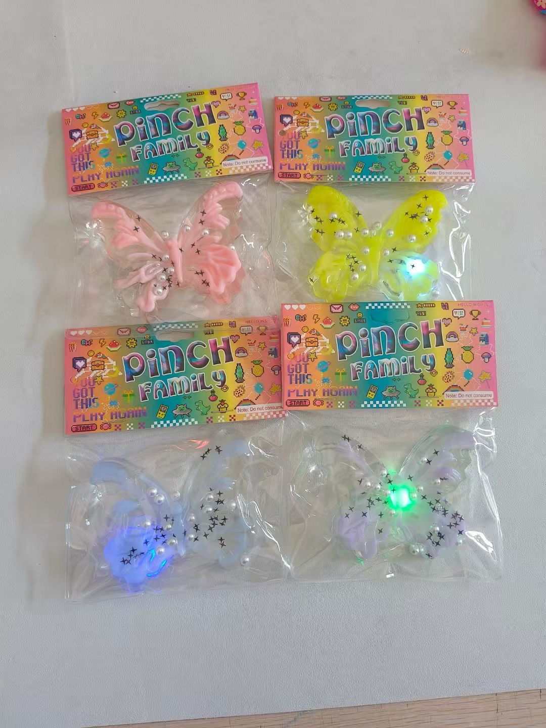 新飞塑胶玩具小鸡萌宠捏捏乐黄色小黄鸡发泄捏捏可爱捏捏乐捏捏乐解压球包装捏捏乐儿童可爱详情图2