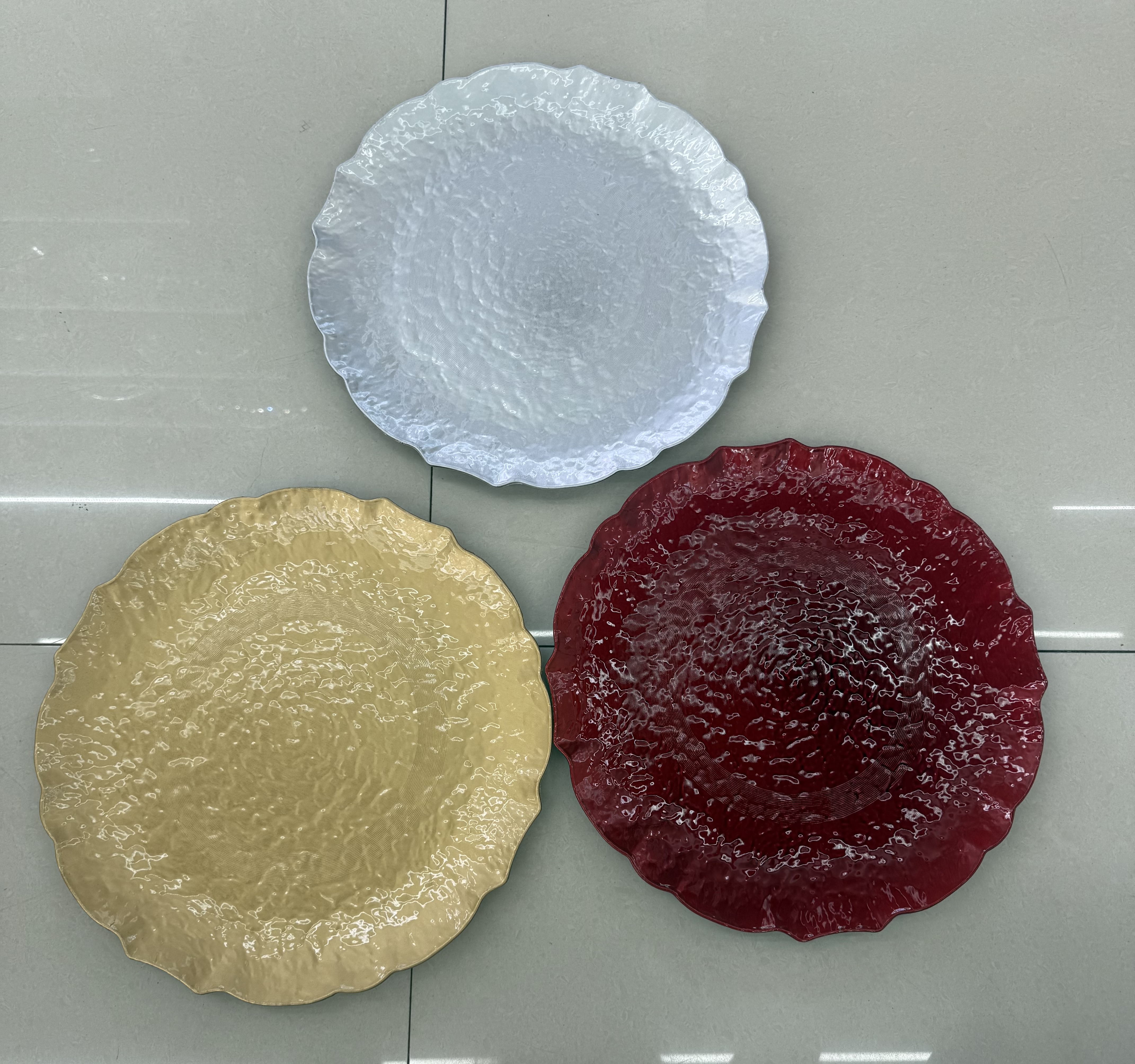 喷漆婚庆酒店派对装饰塑料盘charger plateht