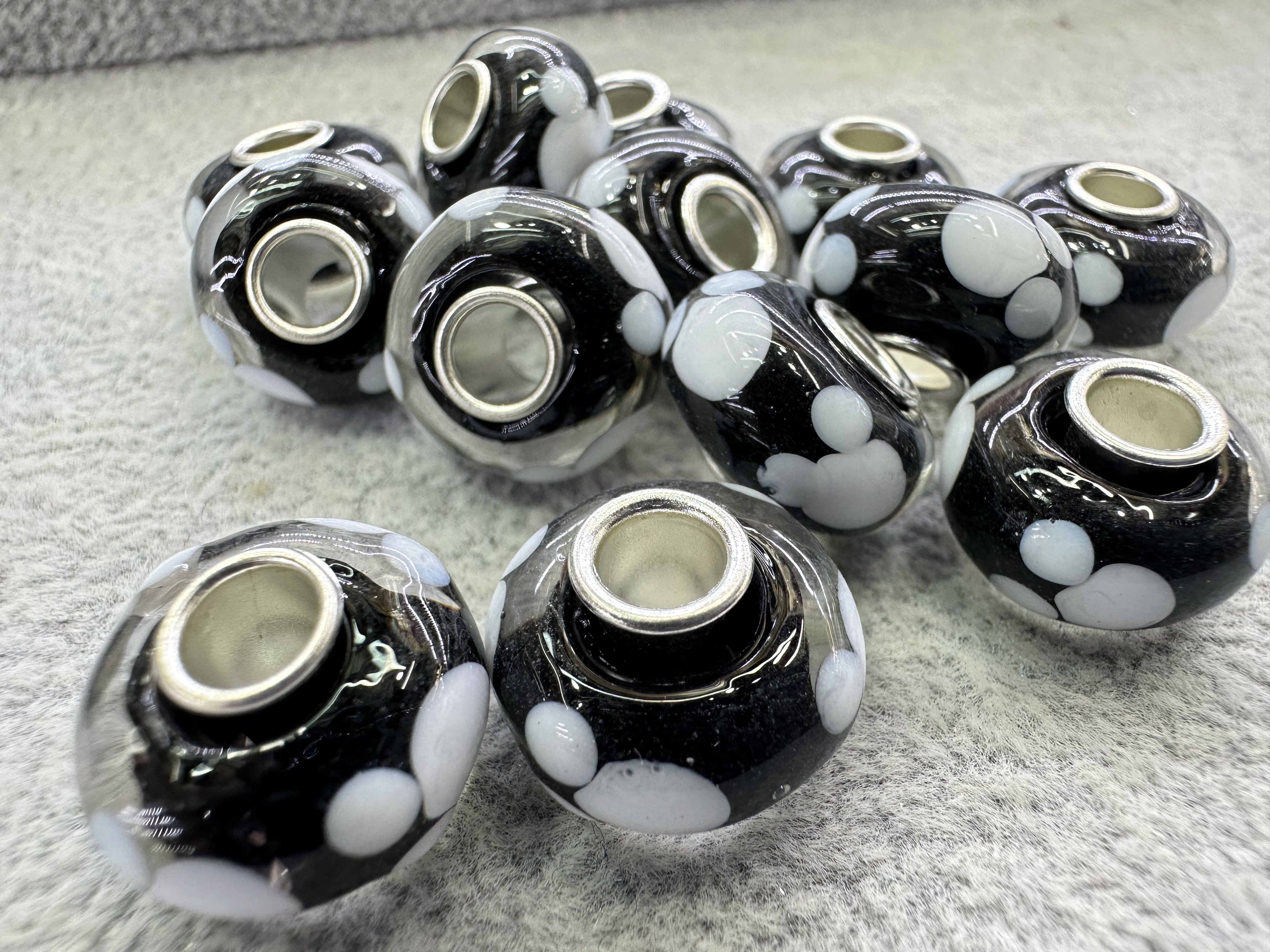 依链新款潘家琉璃大孔珠琉璃配件手链配件可爱穿孔琉璃贝壳五角星隔珠微镶锆石吊坠配件 DIY手工材料摆件装饰创意设计