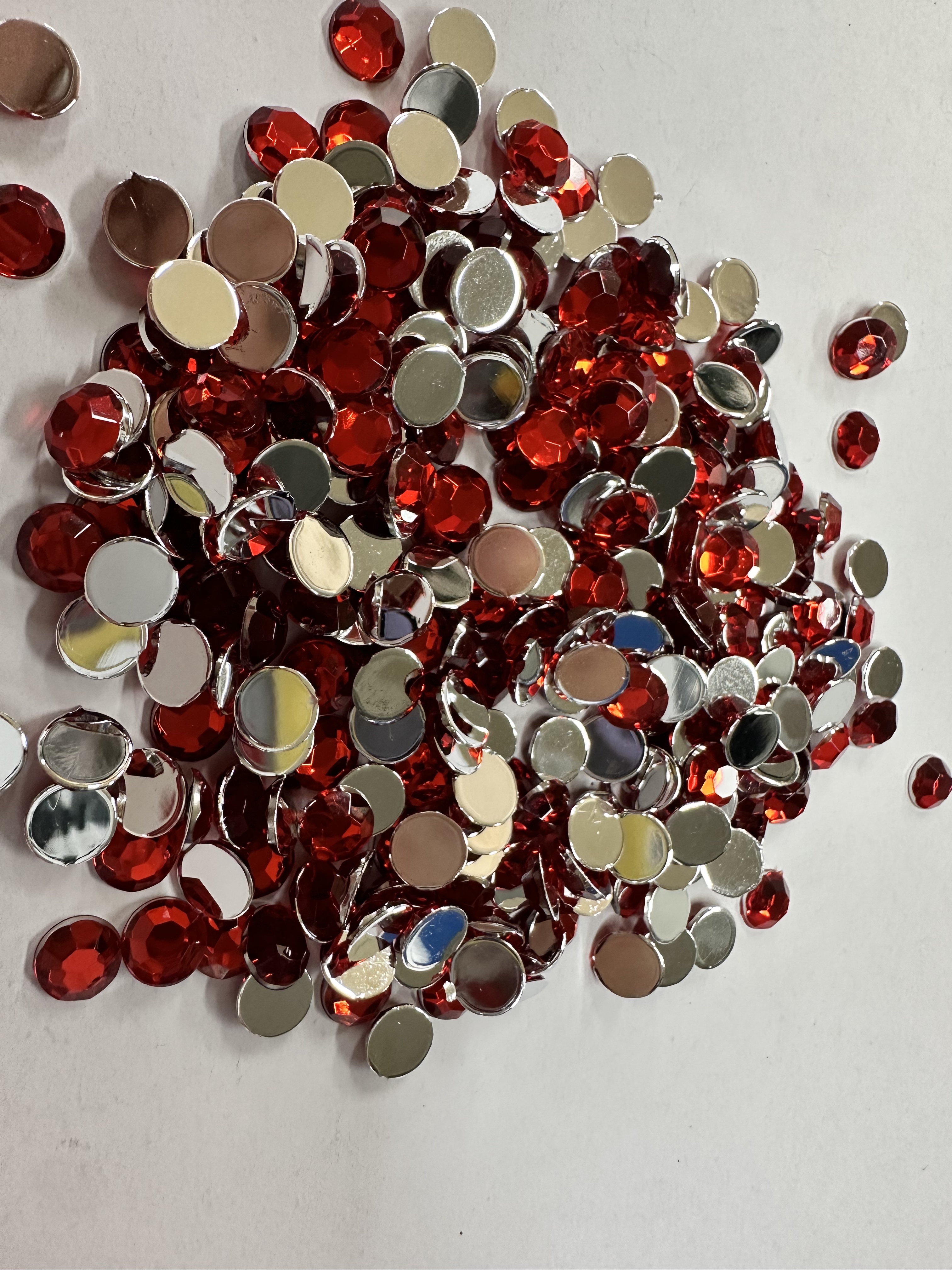 Factory direct sales of imitation Taiwanese acrylic drill flat drill 1.5mm ~ 4mm children's hair accessory gripper accessories, environmentally friendly flat cut surface round detail image 3