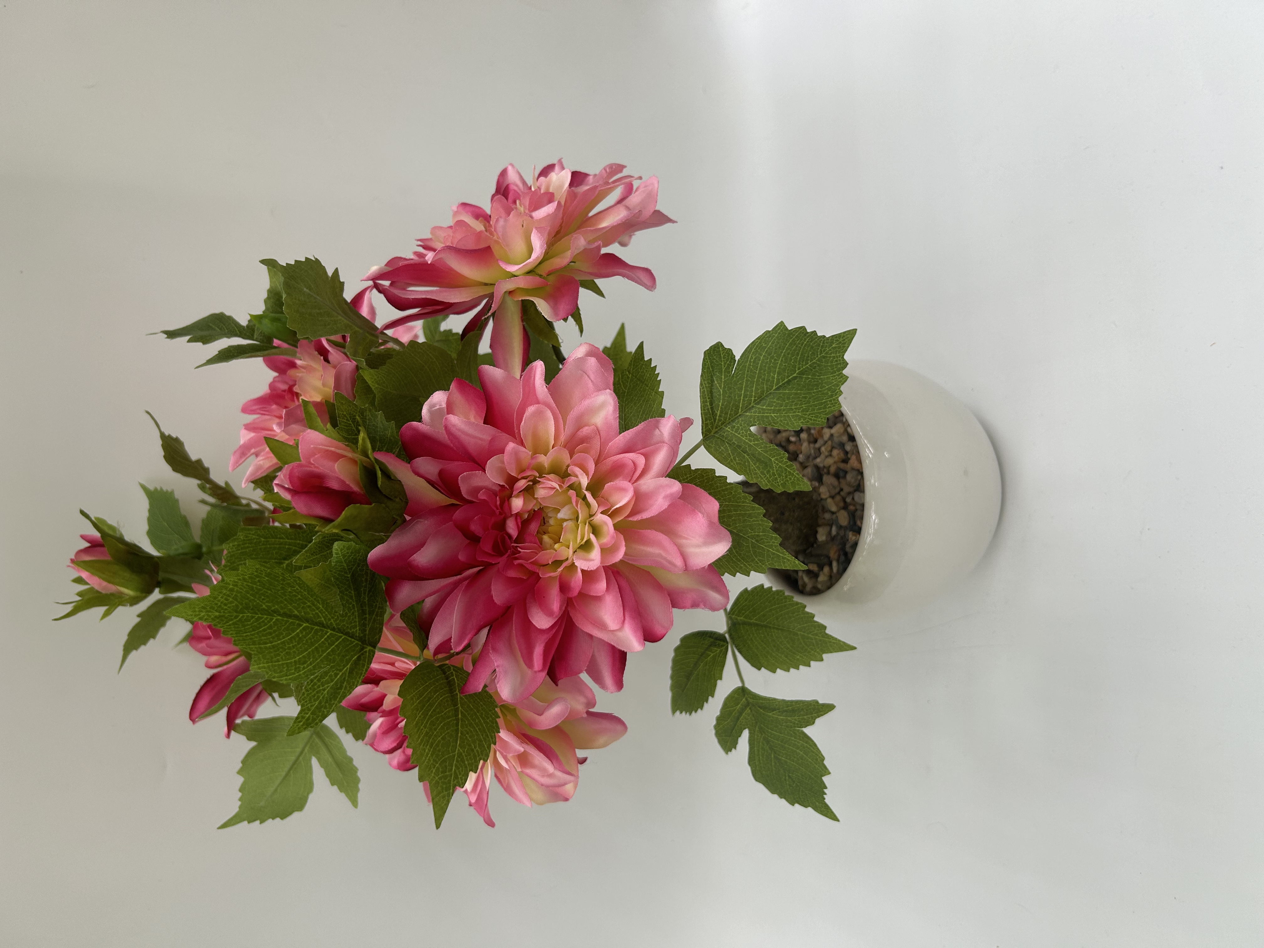 Decorative wall-mounted flower POTS, artificial green plants, pine trees, desktop ornaments, artificial potted plants, home decoration desktop ornaments, artificial potted plants, artificial green plants, pine trees, decorative wall-mounted flower POTS details Picture