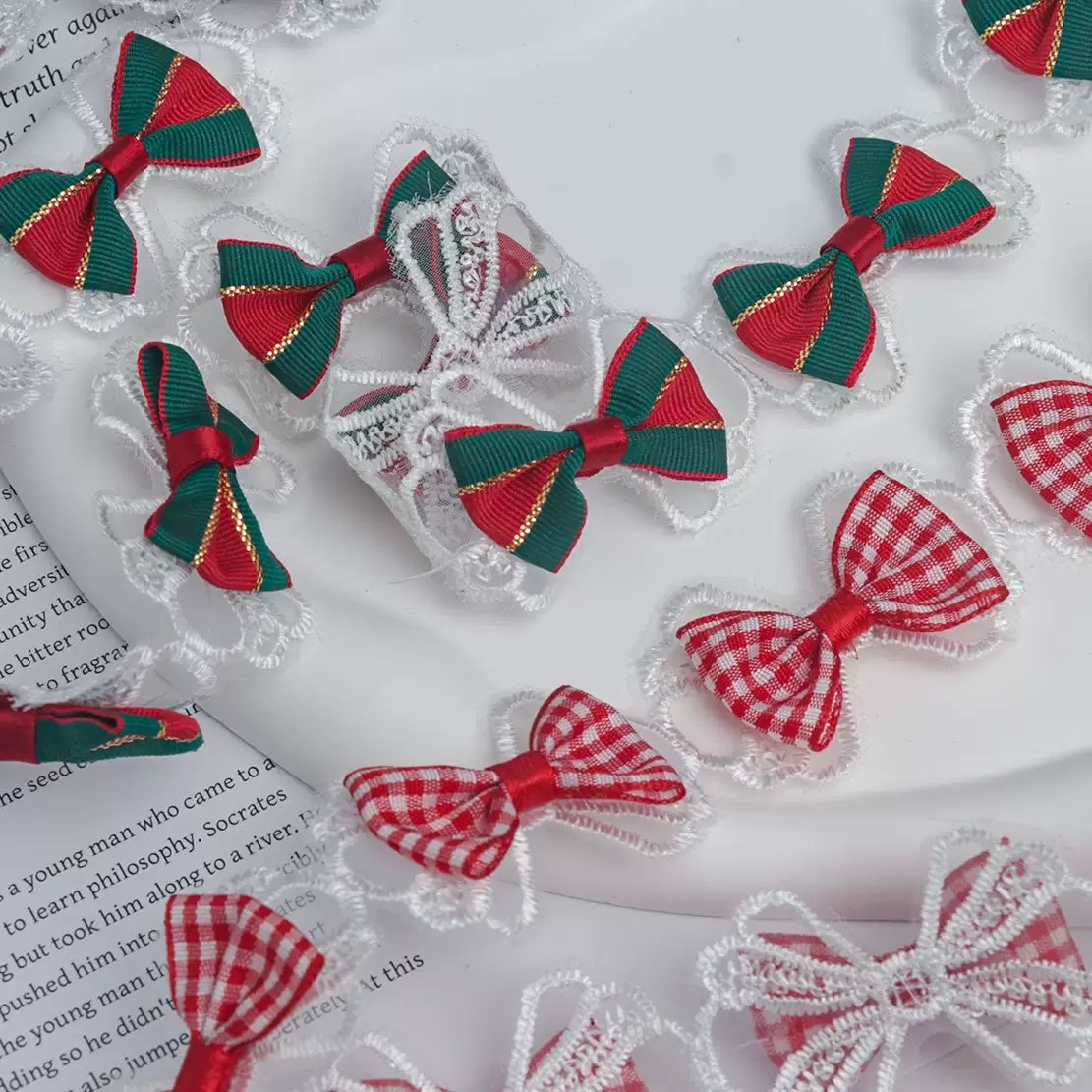 Lace bow ties, children's hair accessories, clothing accessories details Picture