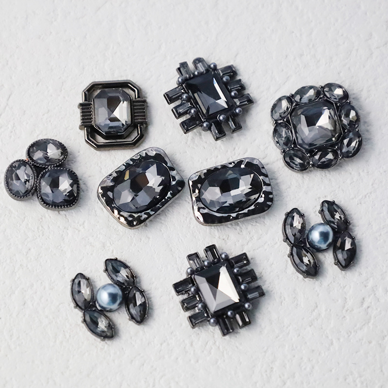 DIY shell five-pointed star bead jewelry, handcrafted materials, creative decorative accessories, zinc alloy, trendy and fashionable hair clips, hair bands, hair rings, hair clips, clothing accessories, decorative phone cases, color-preserving electroplating Specification image