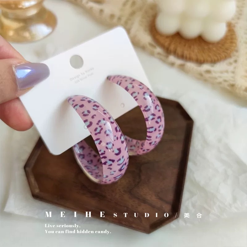 C型亚克力豹纹耳环清新复古耳环详情图4