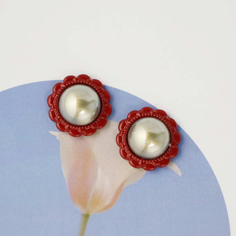 DIY phone case, shell five-pointed star bead jewelry, handcrafted material package, creative accessory decoration, grand and fashionable alloy accessory package, light and fresh color, high-end headwear, hair clips, hair bands, hair rings decorated with zinc alloy Application Scenario