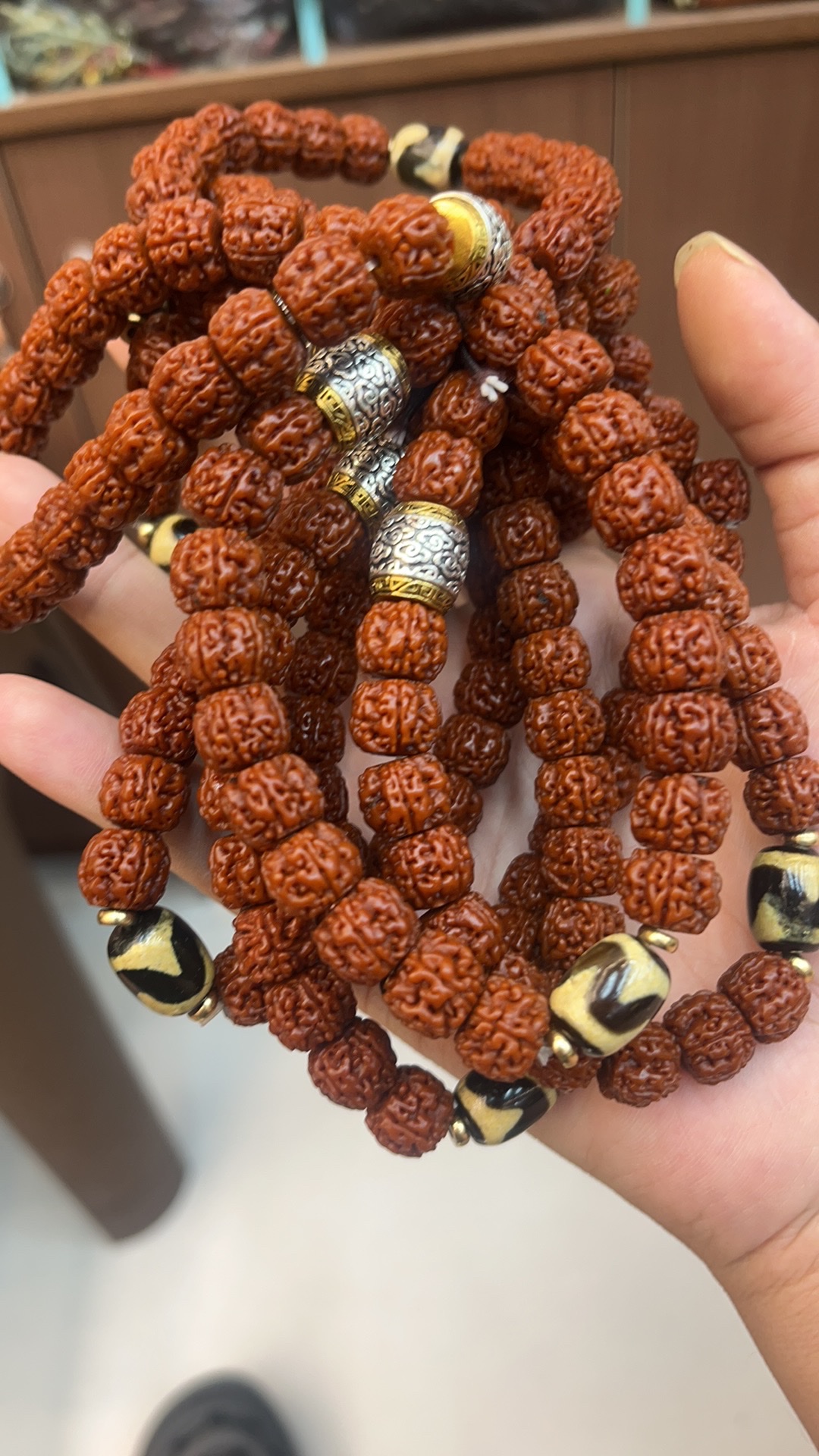 金刚菩提椭圆长珠佛珠念珠手串木 精选材质手工打磨佩戴舒适