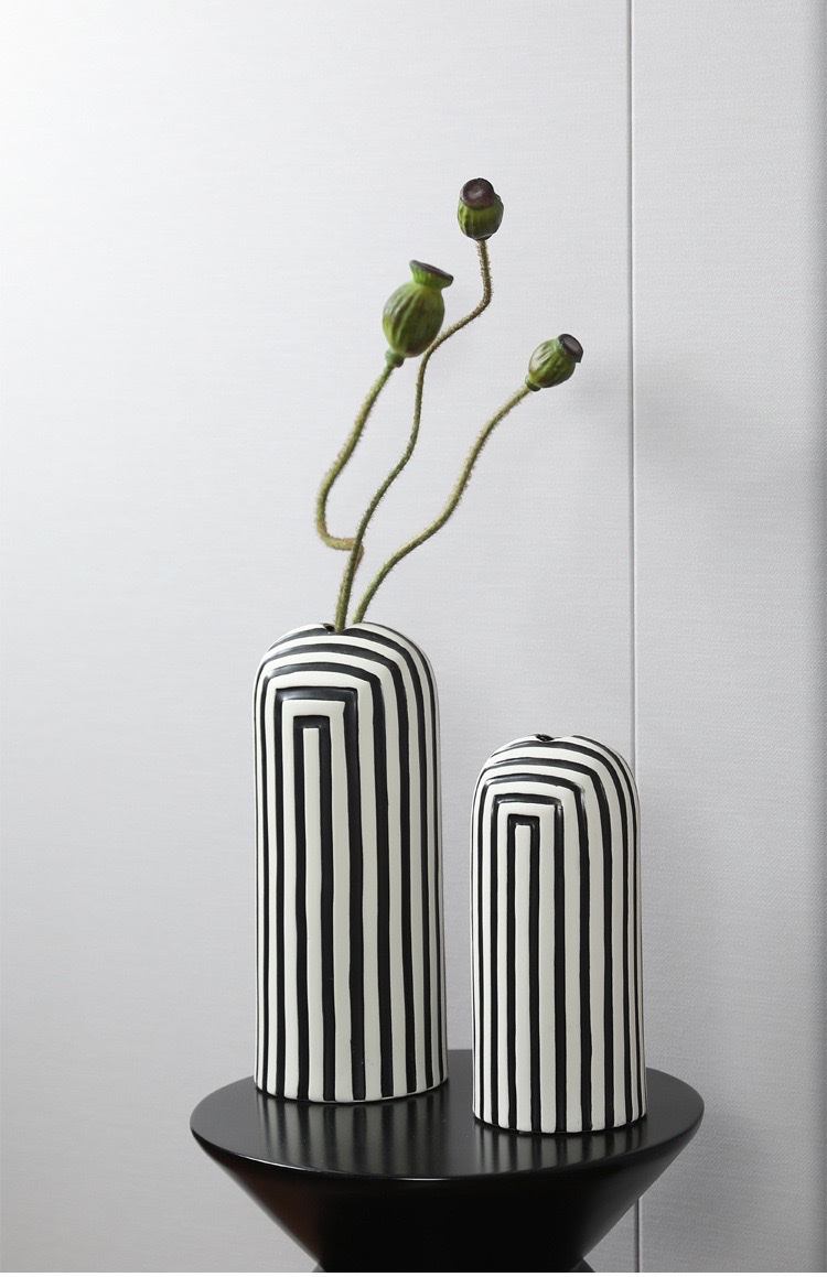 创意中古黑白条纹花瓶工艺品