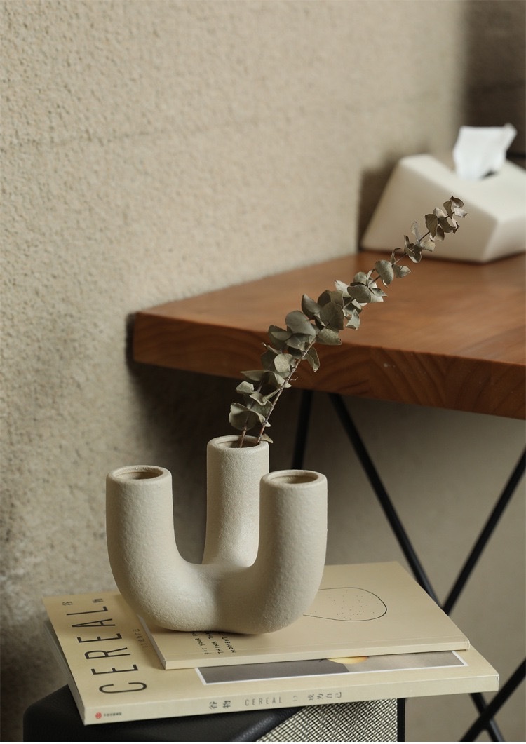 Wabi-sabi style geometric ceramic vase decorative handicrafts Application Scenario