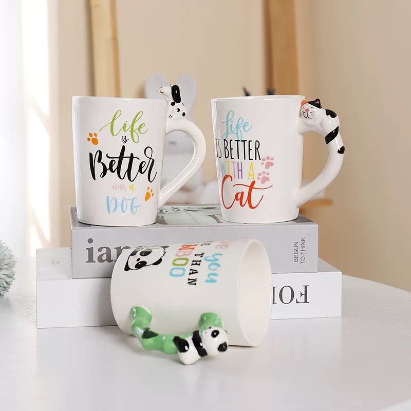 Cartoon animal-handled cups, cute three-dimensional ceramic cups, and personalized painted water cups are perfect birthday gifts for friends Item Picture
