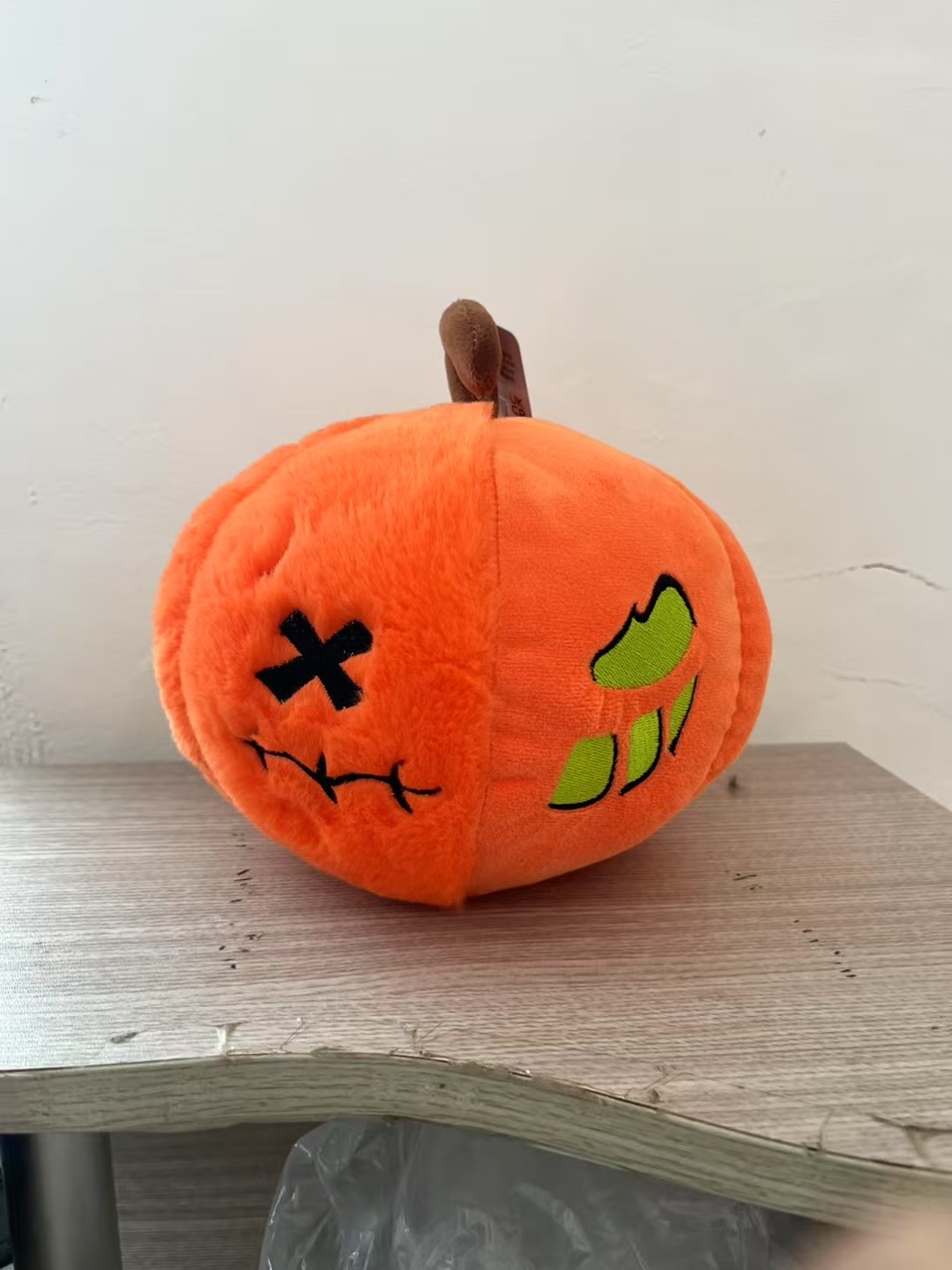 New cross-border funny Halloween dolls, pumpkin plush toys, bat dolls, ghost decorative cloth dolls, gifts, best-selling Children's Day toys for foreign trade Specification image