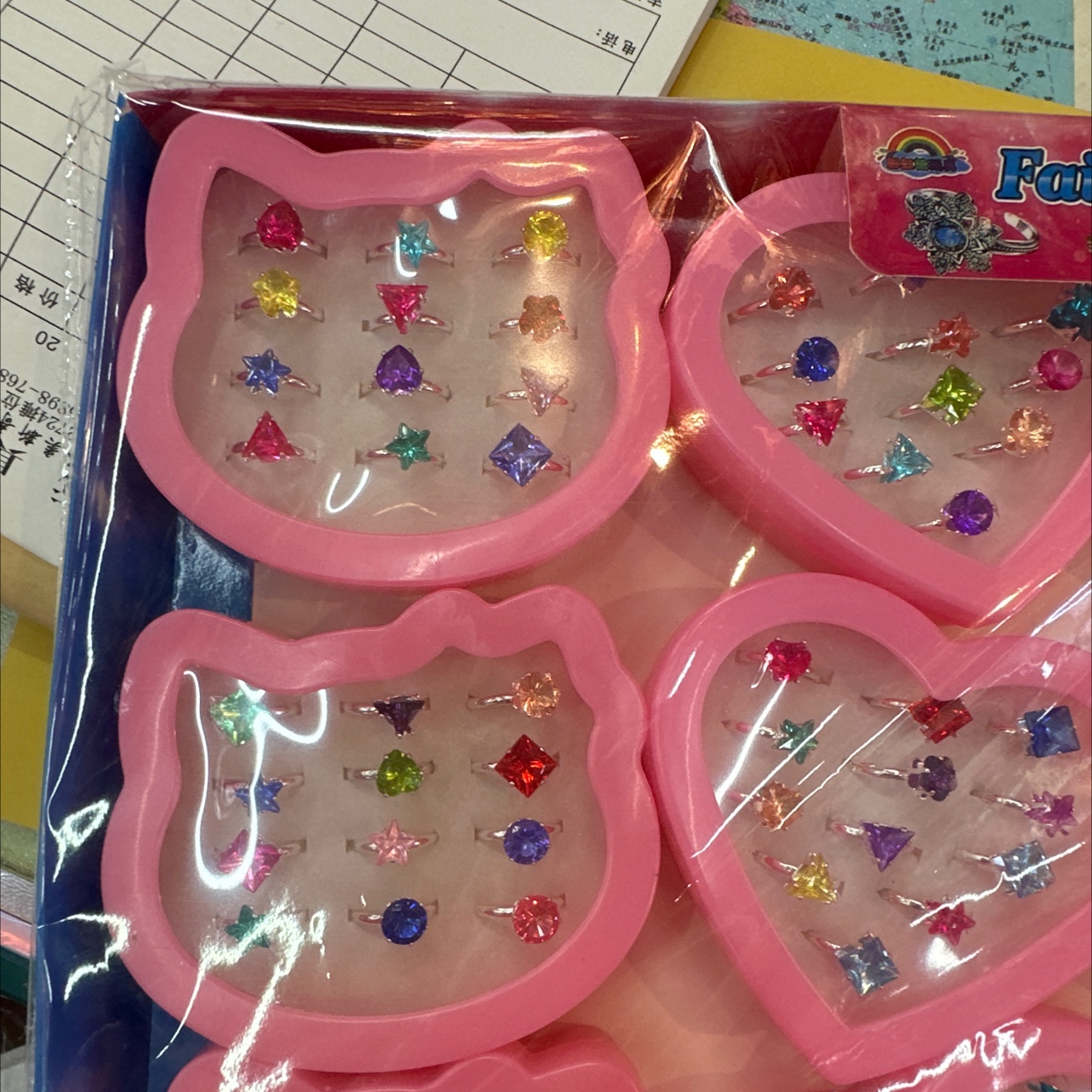 饰品玩具实物图