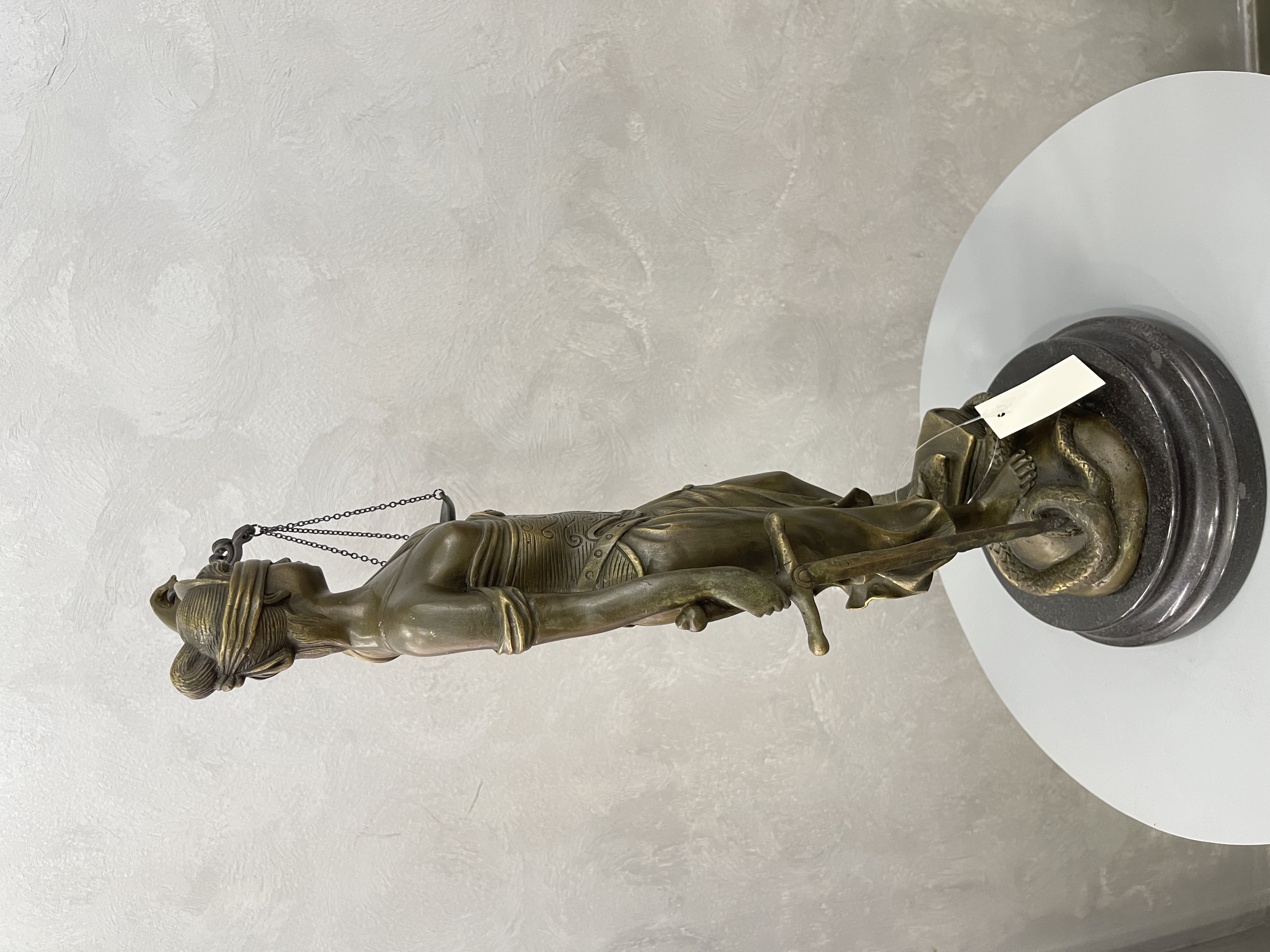 Copper sculpture of the Goddess of Fairness handicraft detail image 7