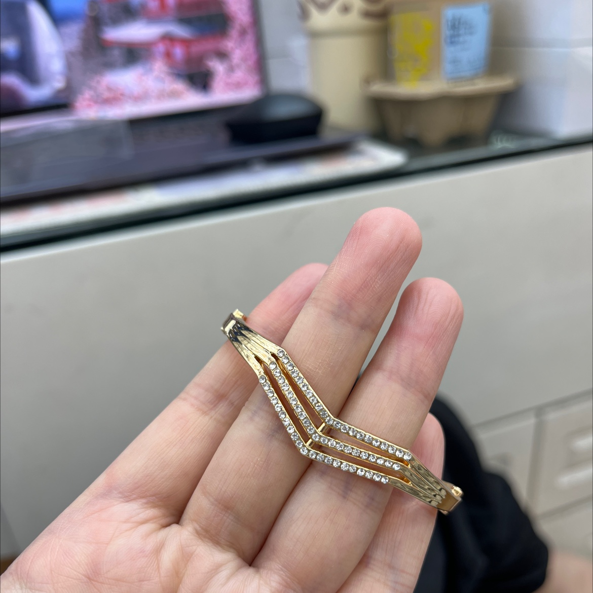 New European and American exaggerated and individual full diamond electroplated kc gold alloy bracelet, electroplated fashionable jewelry bracelet