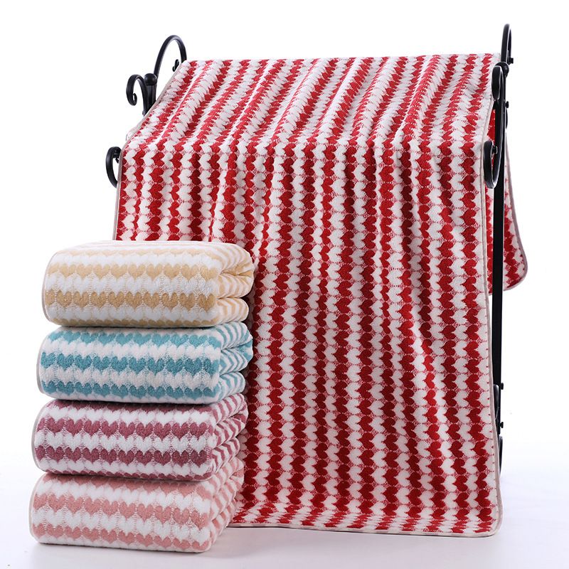 Factory wholesale coral fleece heart-shaped towels, soft and absorbent couple towels, bath towels, daily hand towels