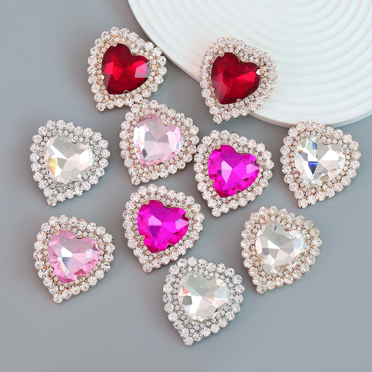earrings满钻爱心形耳环夸张欧美耳饰女合金镶钻桃心耳钉批发耳环耳饰烧焊耳环