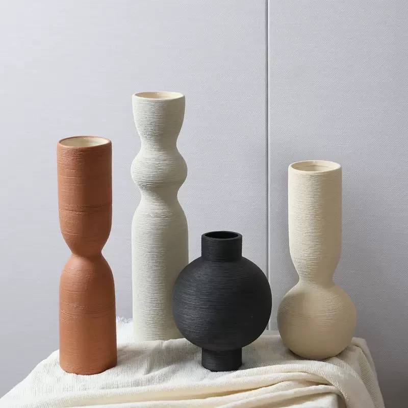 侘寂风彩色拉丝花瓶工艺品