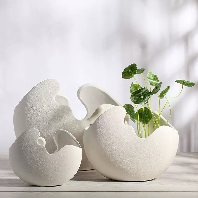 Modern Nordic-style white eggshell ceramic vase handicraft Specification image