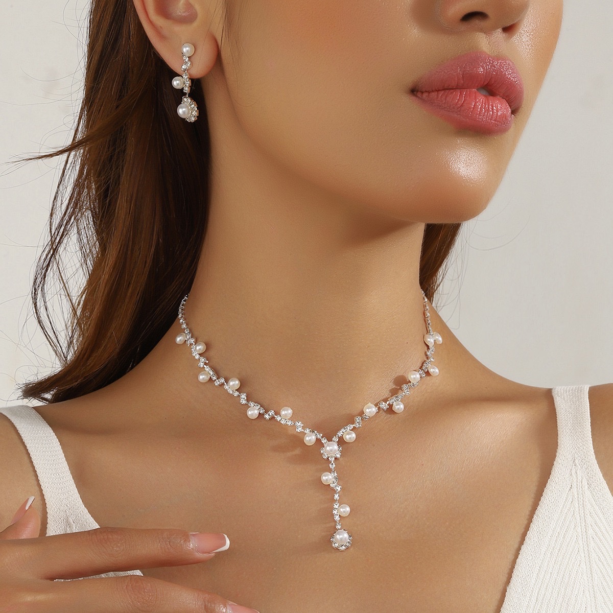 俄罗斯锆石首饰套装 时尚奢饰品配饰 消炎设计 精美套链