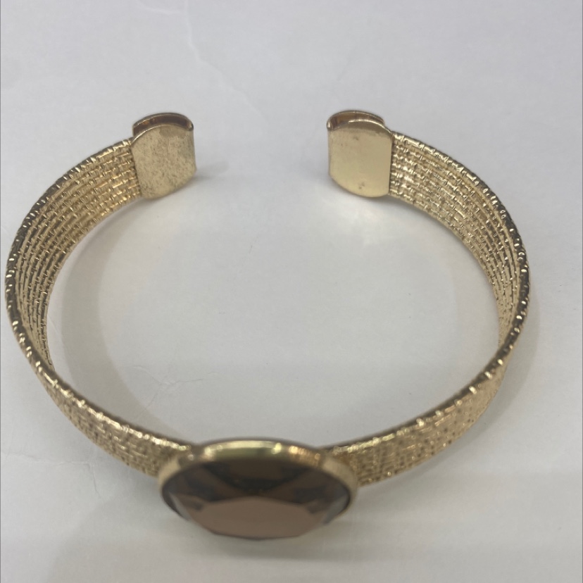 Resin glass bracelet, a fashionable, simple and colorful wristband for women