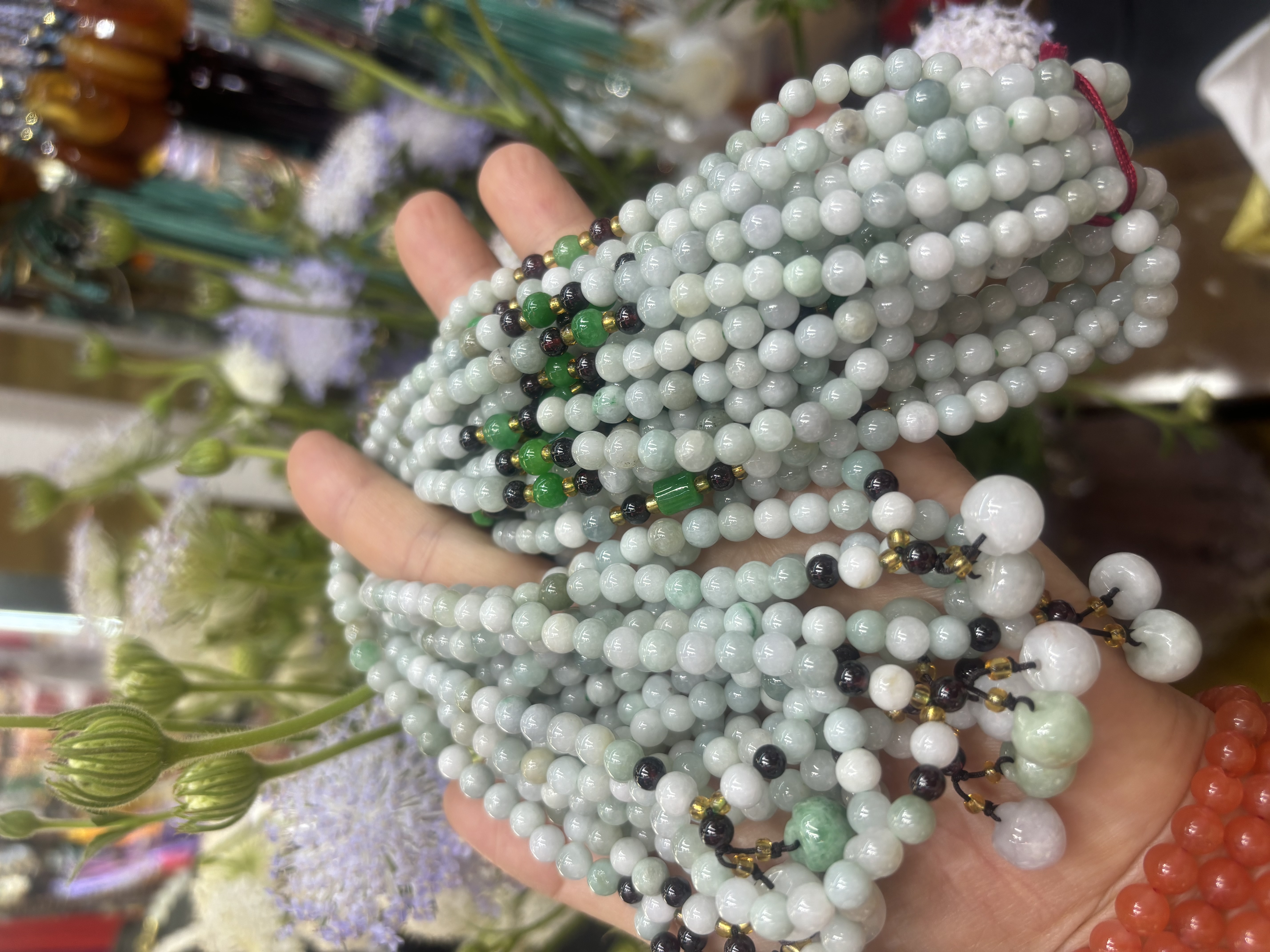 Natural myanmar jade 3 círculo cadena de agua Application Scenario