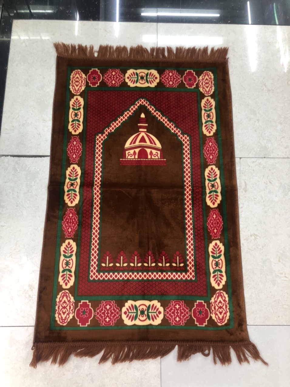 厂家直销礼拜毯地毯舒适家用地毯多功能防滑地毯礼拜毯