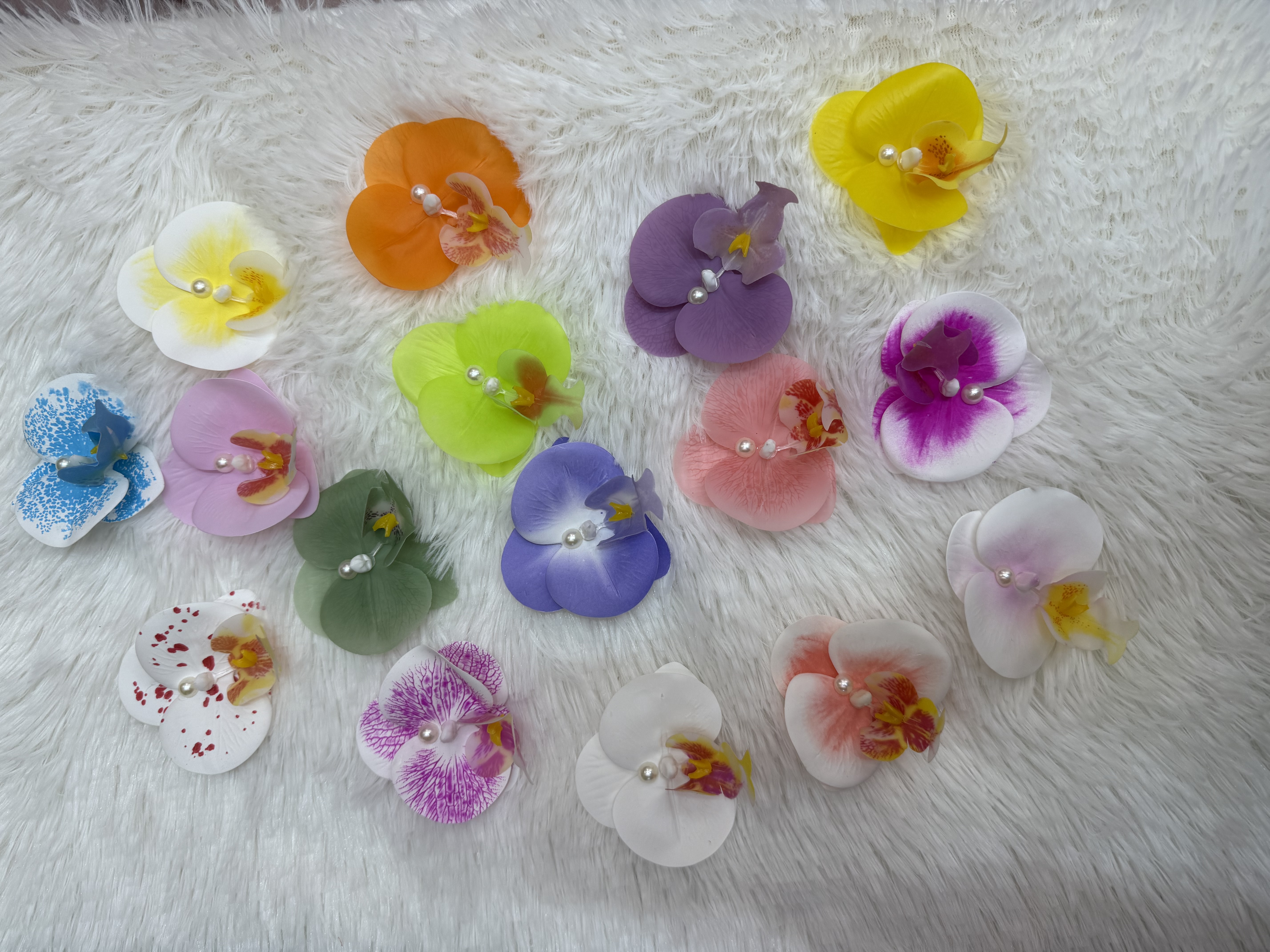 珍珠蝴蝶兰，小号布花太阳花花芯珍珠花配件山茶花小香风儿童头饰装饰材料