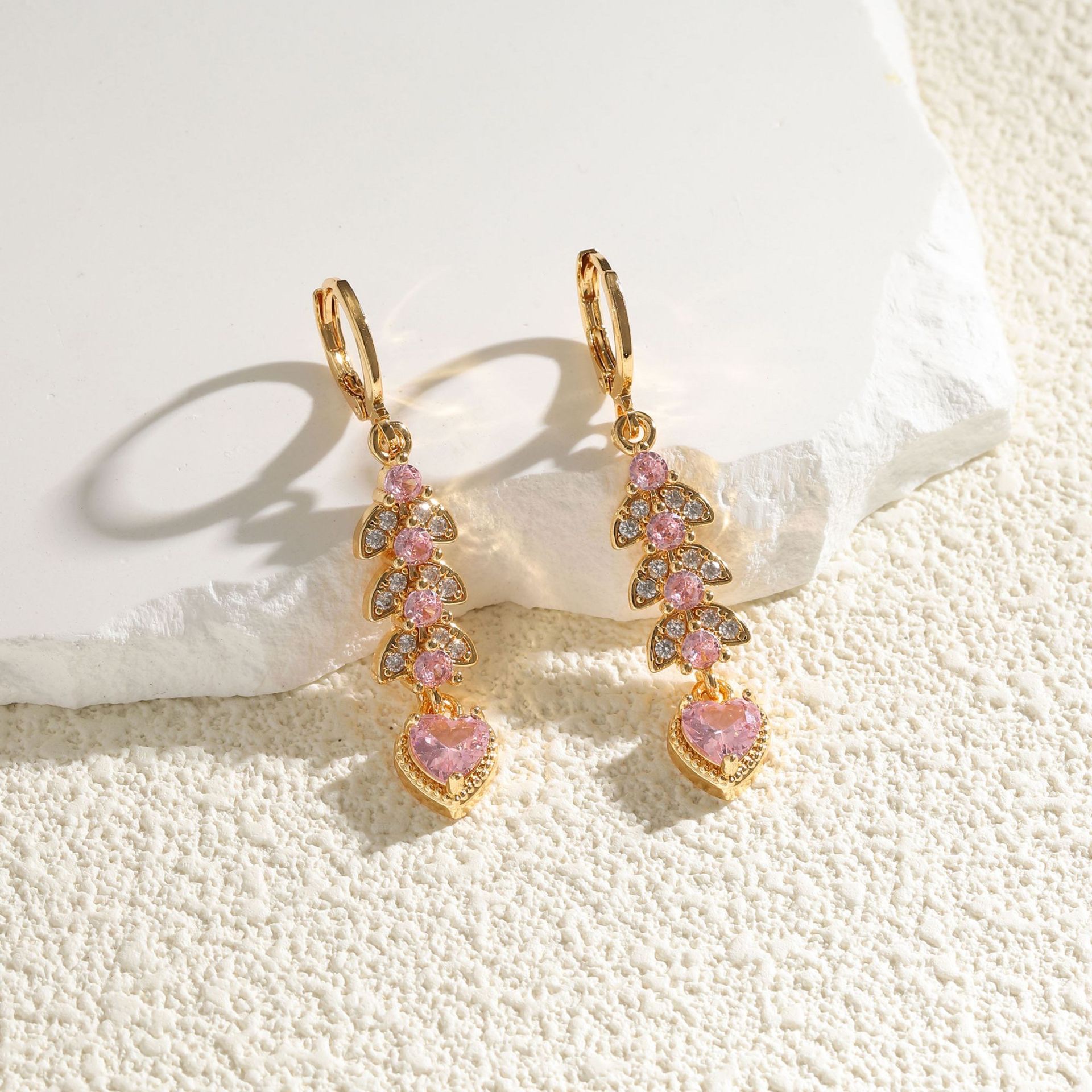 欧美跨境耳饰货源复古个性麦穗耳环女 ins粉钻锆石水滴爱心耳坠女饰品耳环耳饰饰品耳环耳饰耳饰饰品饰品饰品耳环耳环耳饰耳饰产品图