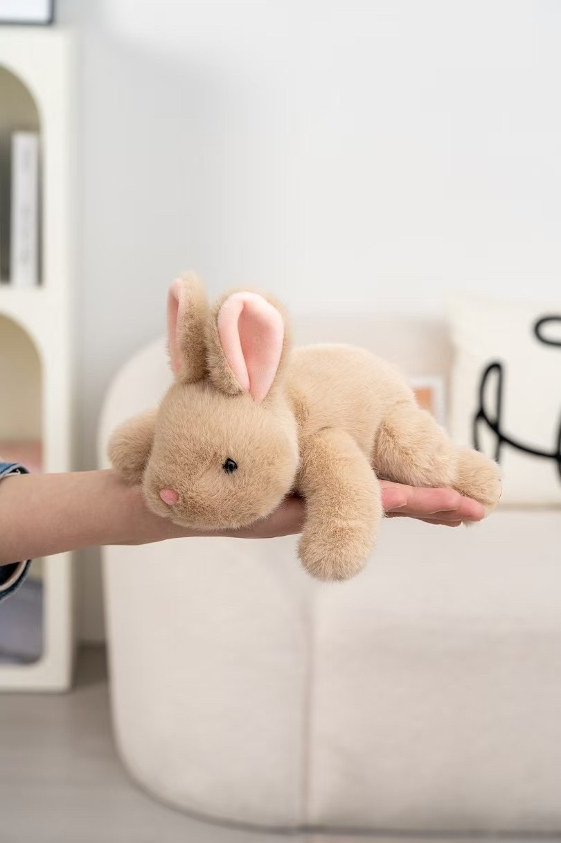 Genuine "Unusual Baby" plush toy, 18cm, Xiangxiang Sanzi, Xiaomi Rabbit, cute bed doll, Sanzi pet doll, raccoon table with fragrance