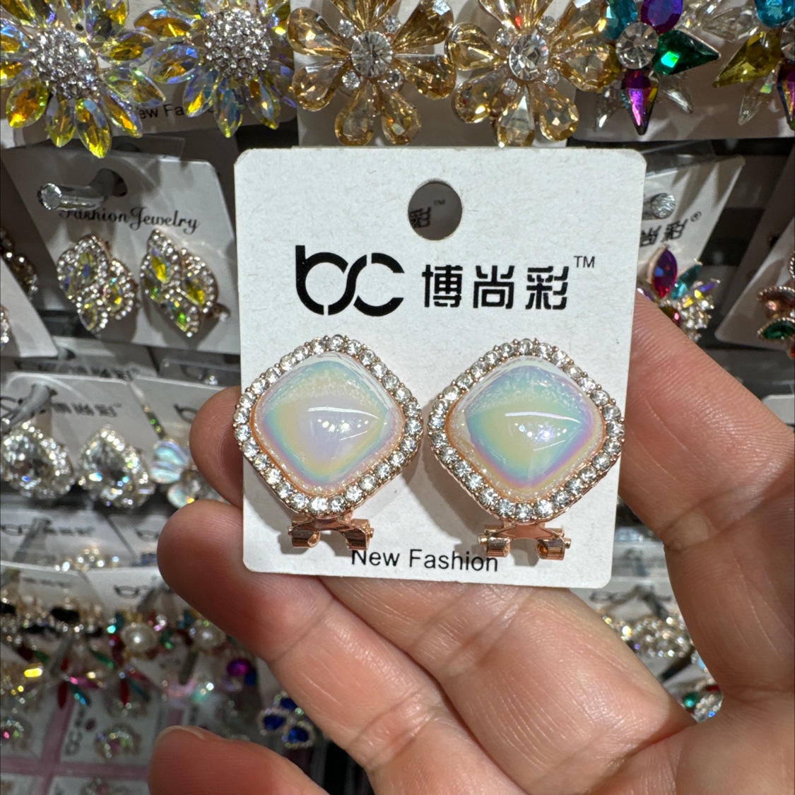 时尚甜美风小巧精致饰品 女士百搭耳钉饰品