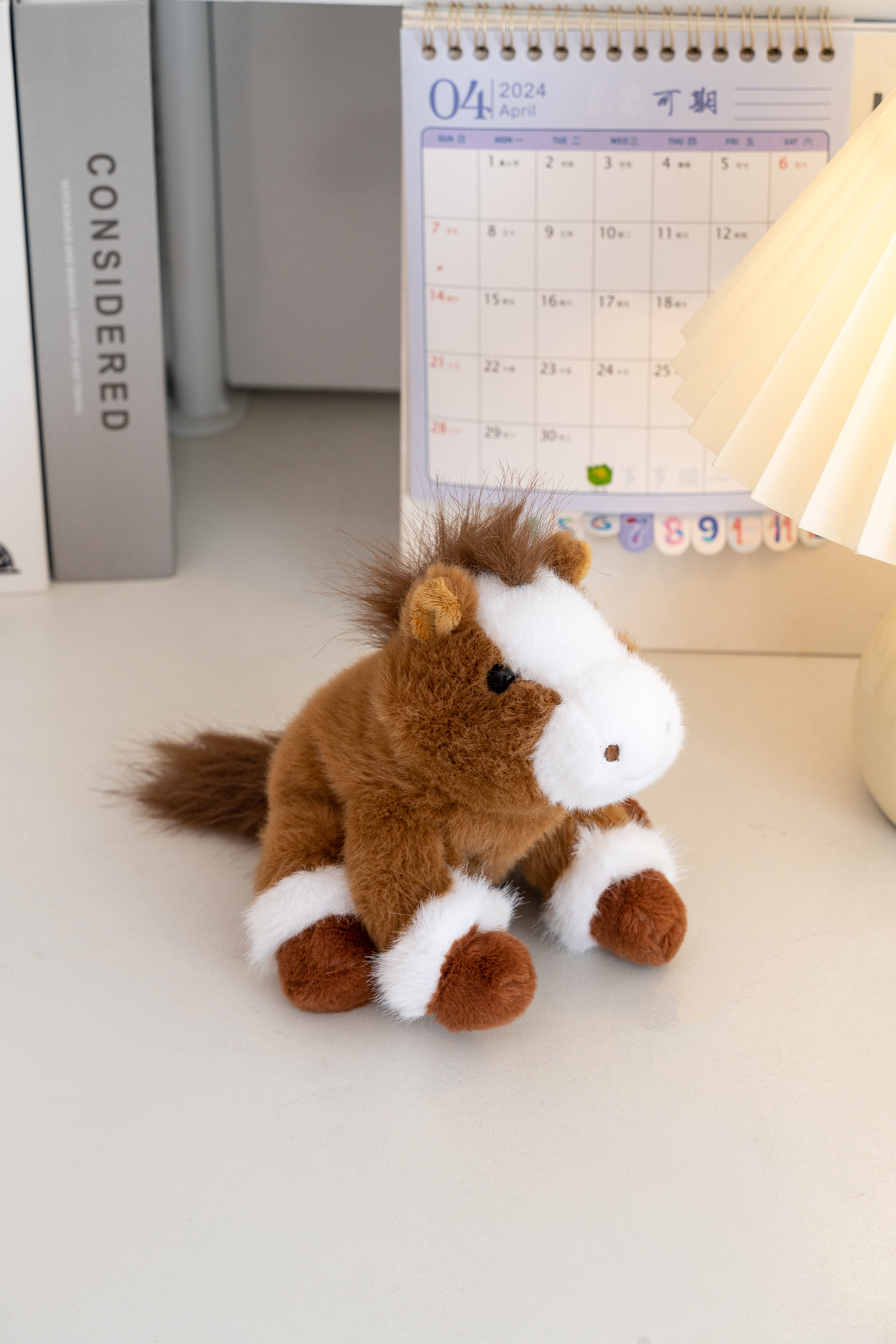 This is a very precious new plush toy from 18cn, a three-posture Mousse horse plush toy. It's a cute doll, a pillow, and a children's gift. It can be used for sitting, standing, or lying on the table detail image 5